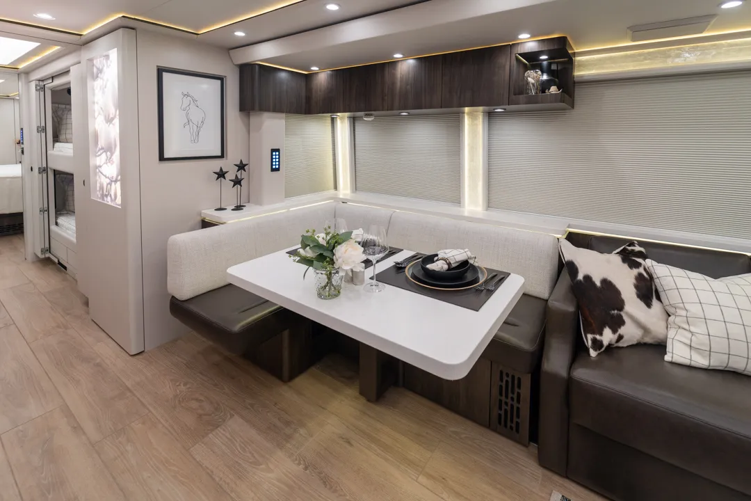 Marathon Coach #1392 | Luxury Motorcoach for Sale