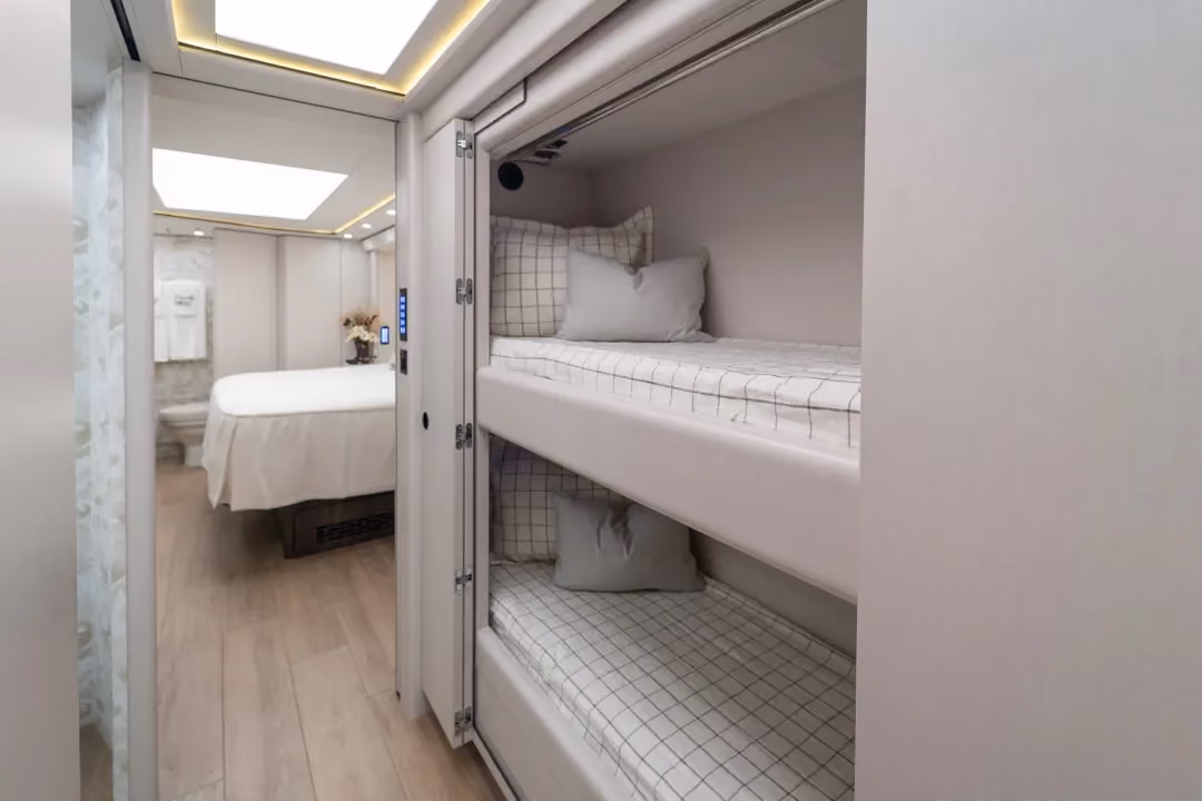 Marathon Coach #1392 | Luxury Motorcoach for Sale