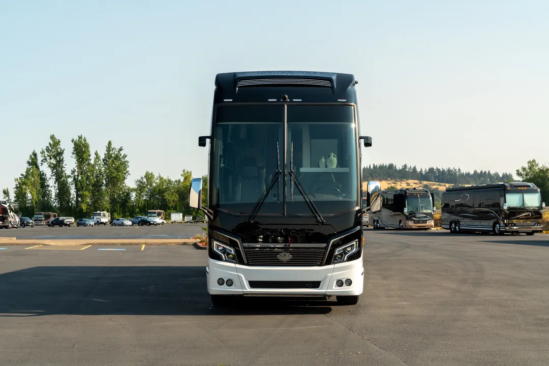 Marathon Coach #1392 | Luxury Motorcoach for Sale