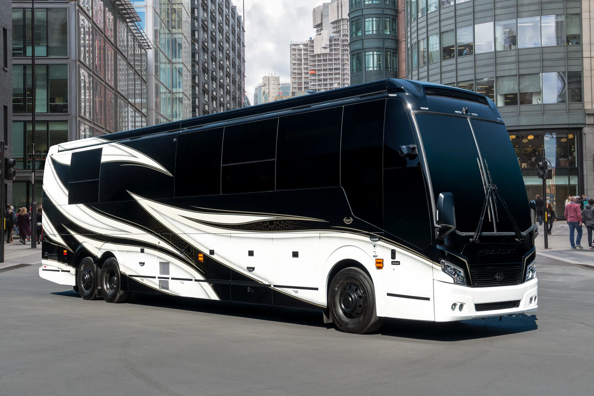 Marathon Coach #1394 | Luxury Motorcoach for Sale