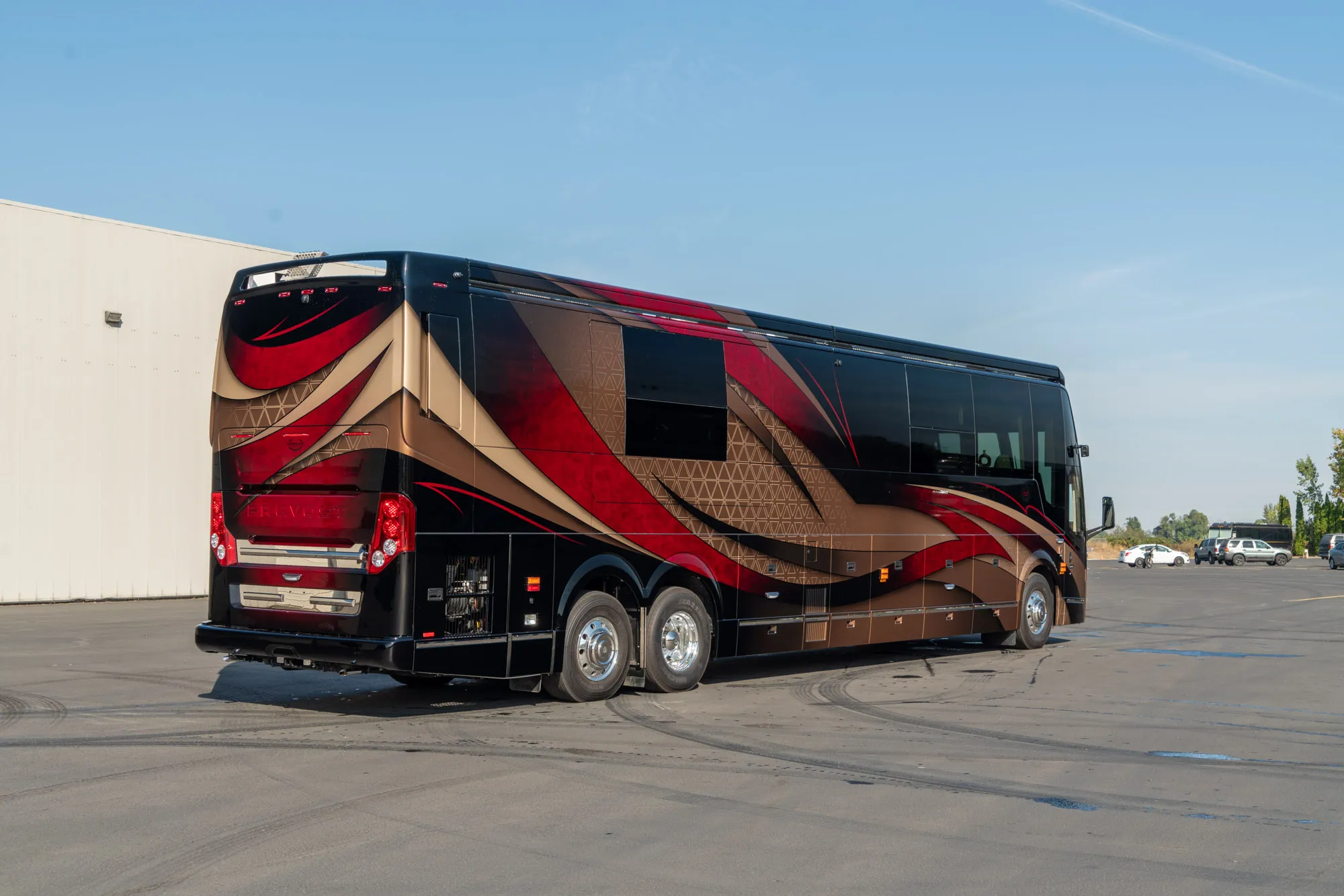 Marathon Coach #1393 | Luxury Motorcoach for Sale