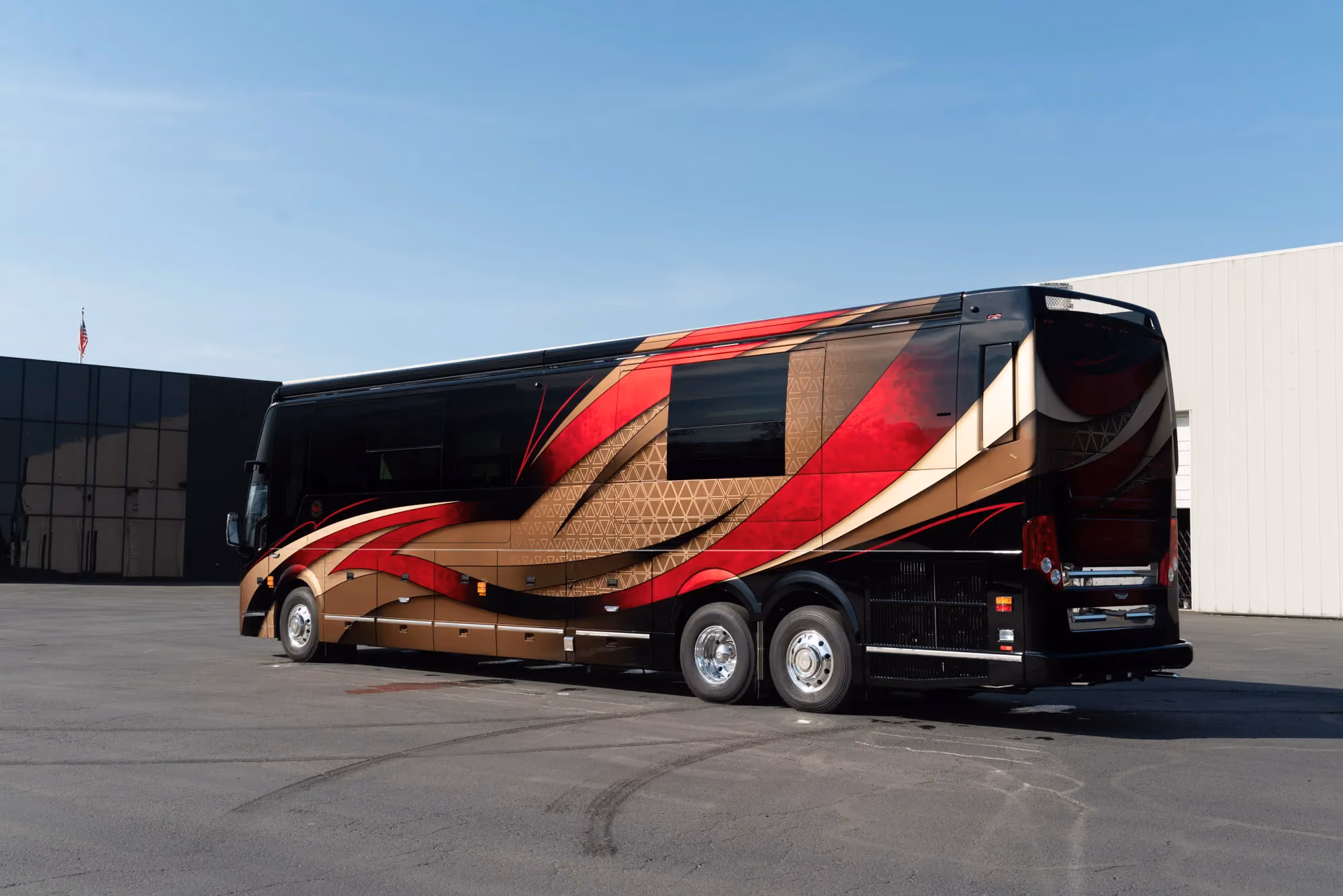 Marathon Coach #1393 | Luxury Motorcoach for Sale