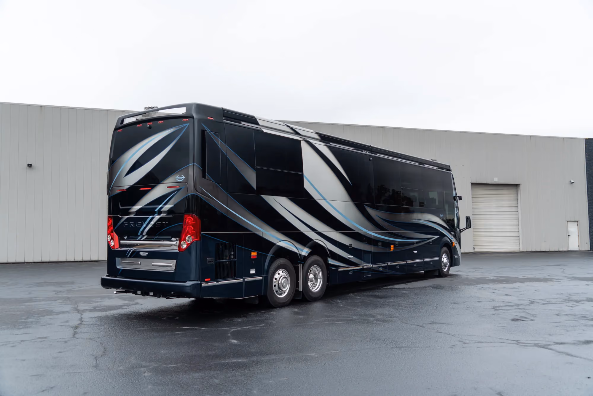 Marathon Coach #1397 | Luxury Motorcoach for Sale