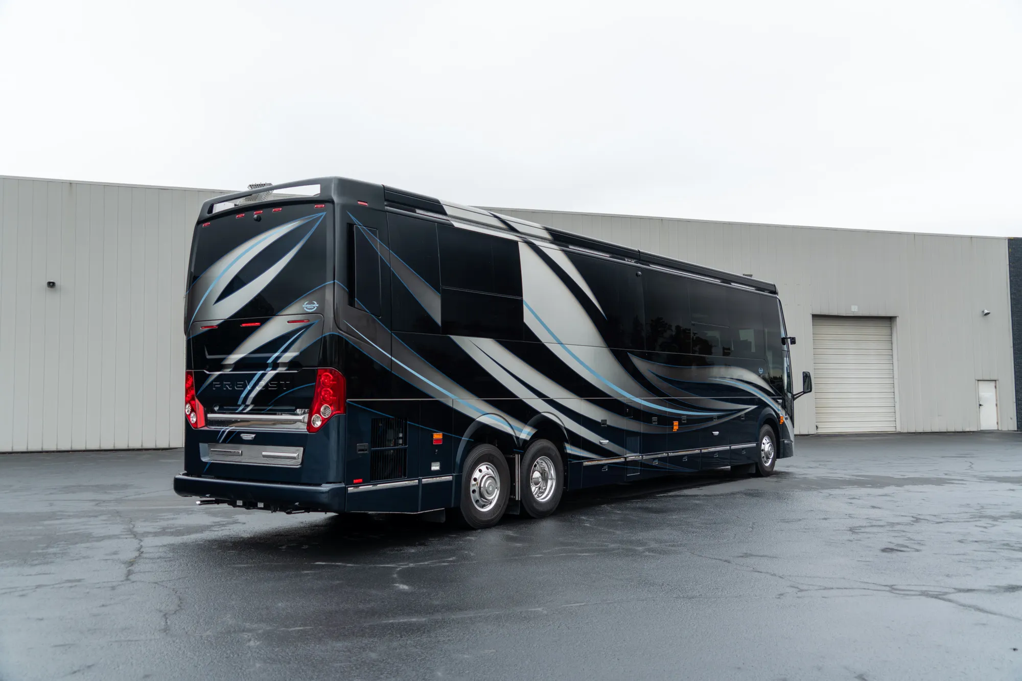 Marathon Coach #1397 | Luxury Motorcoach for Sale