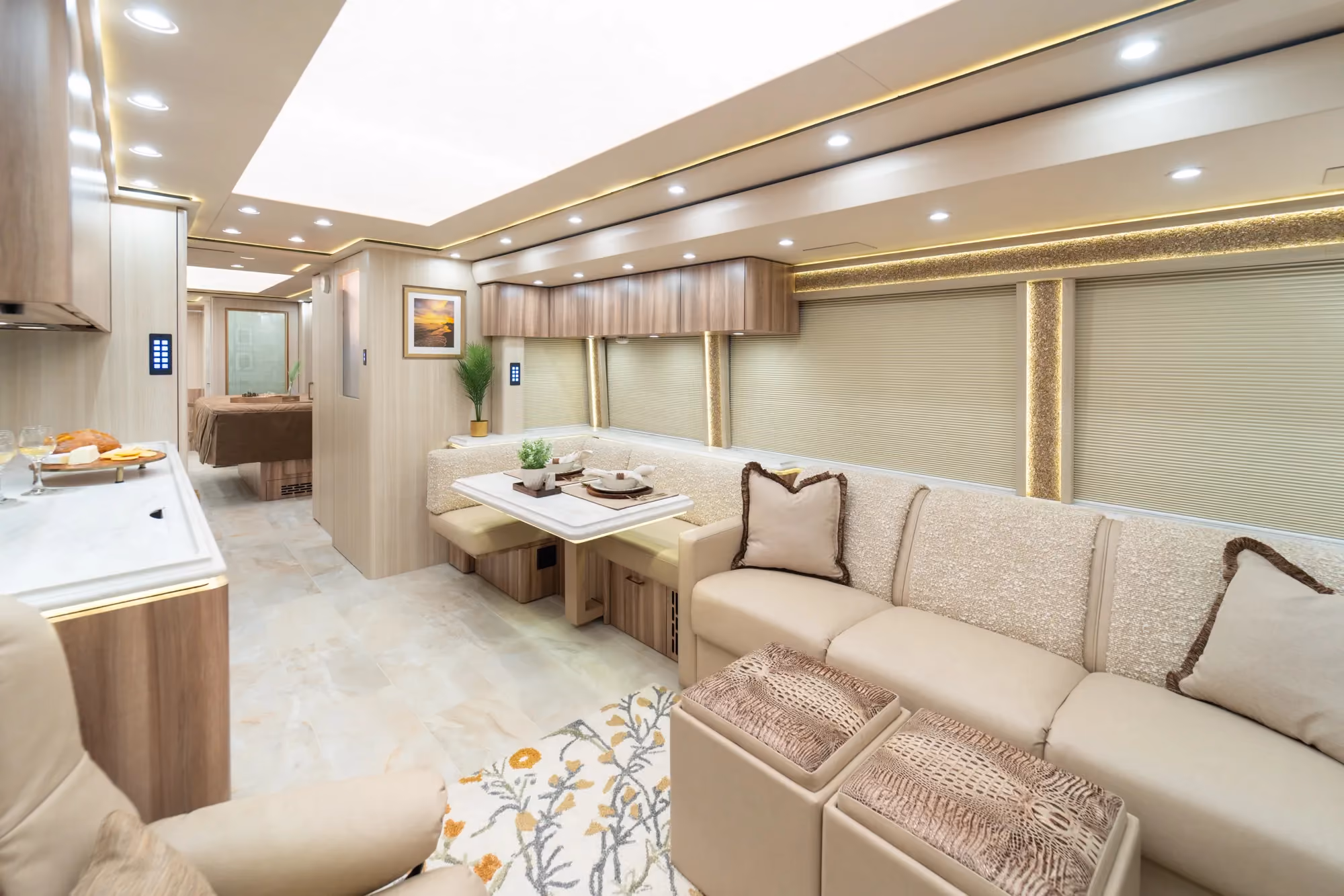 Marathon Coach #1395 | Luxury Motorcoach for Sale