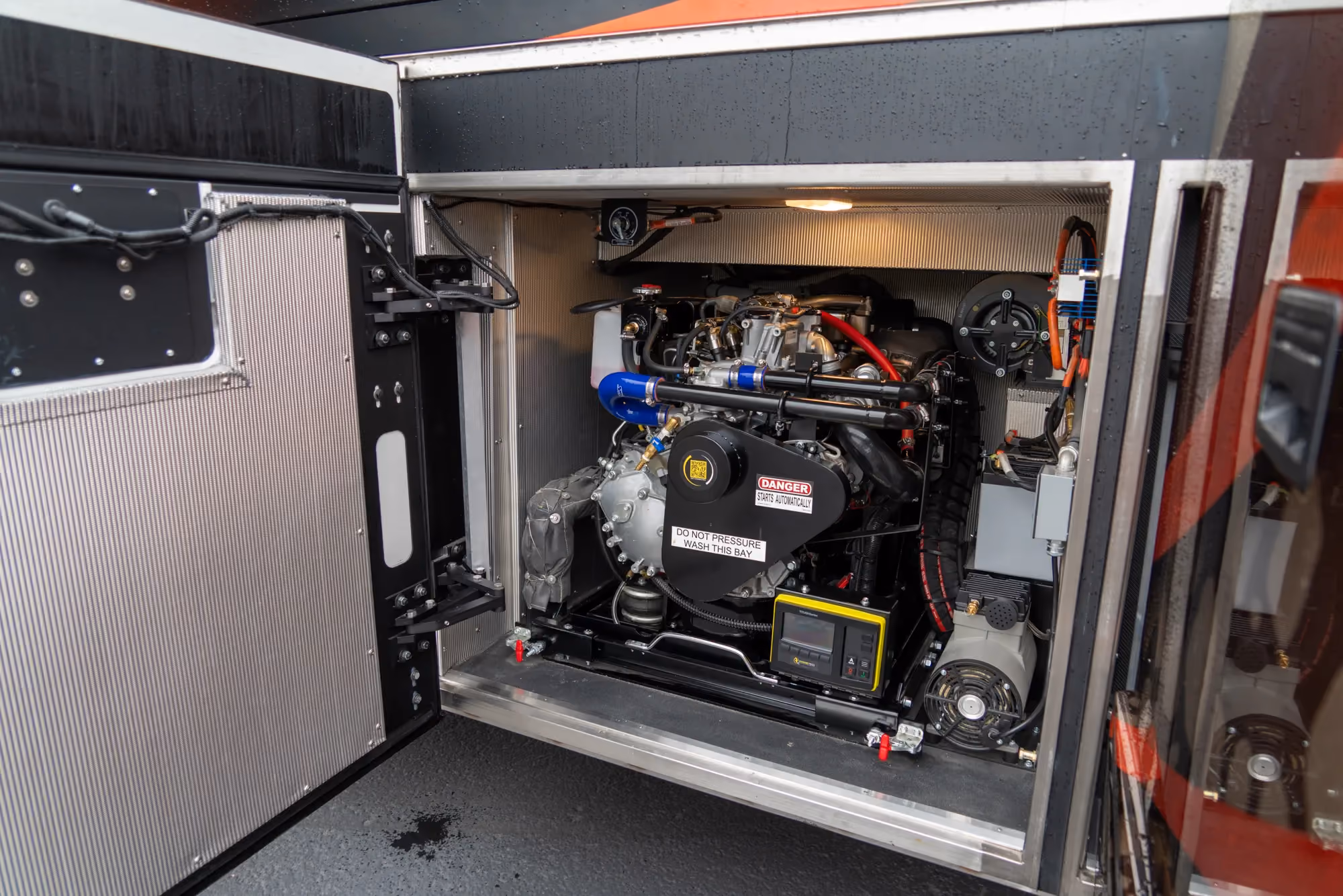 Marathon Coach #1395 | Luxury Motorcoach for Sale