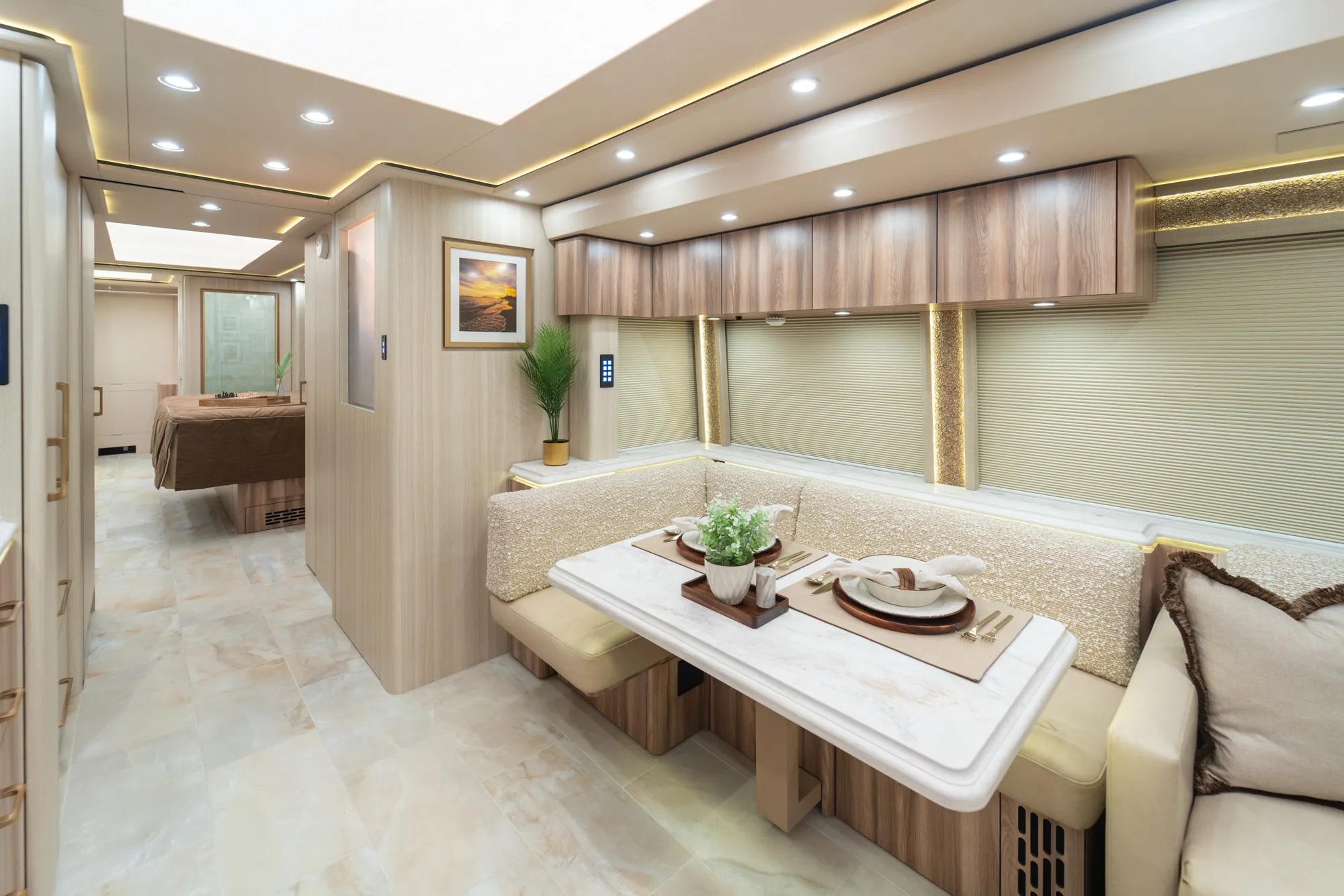 Marathon Coach #1395 | Luxury Motorcoach for Sale