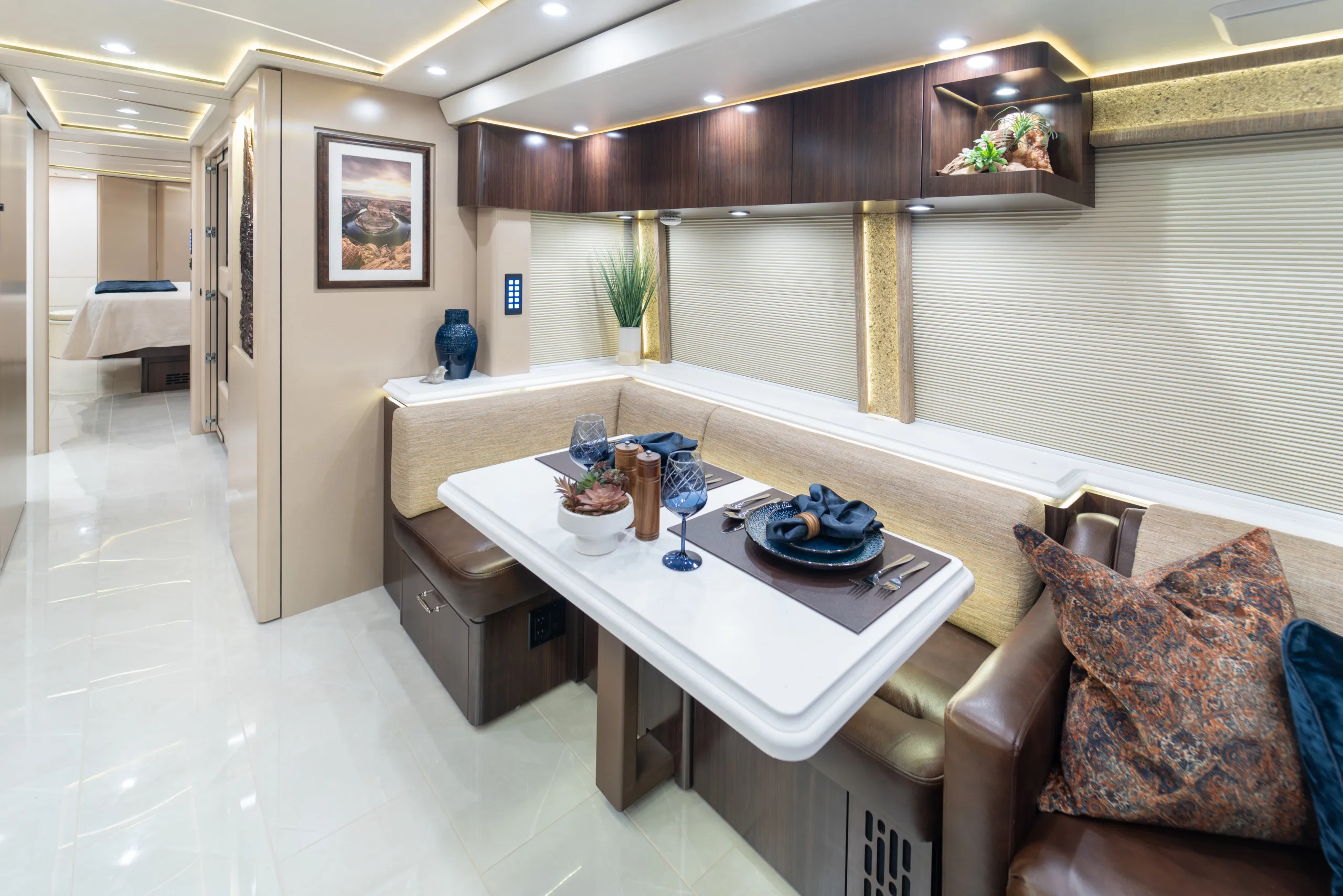 Marathon Coach #1388 | Luxury Motorcoach for Sale