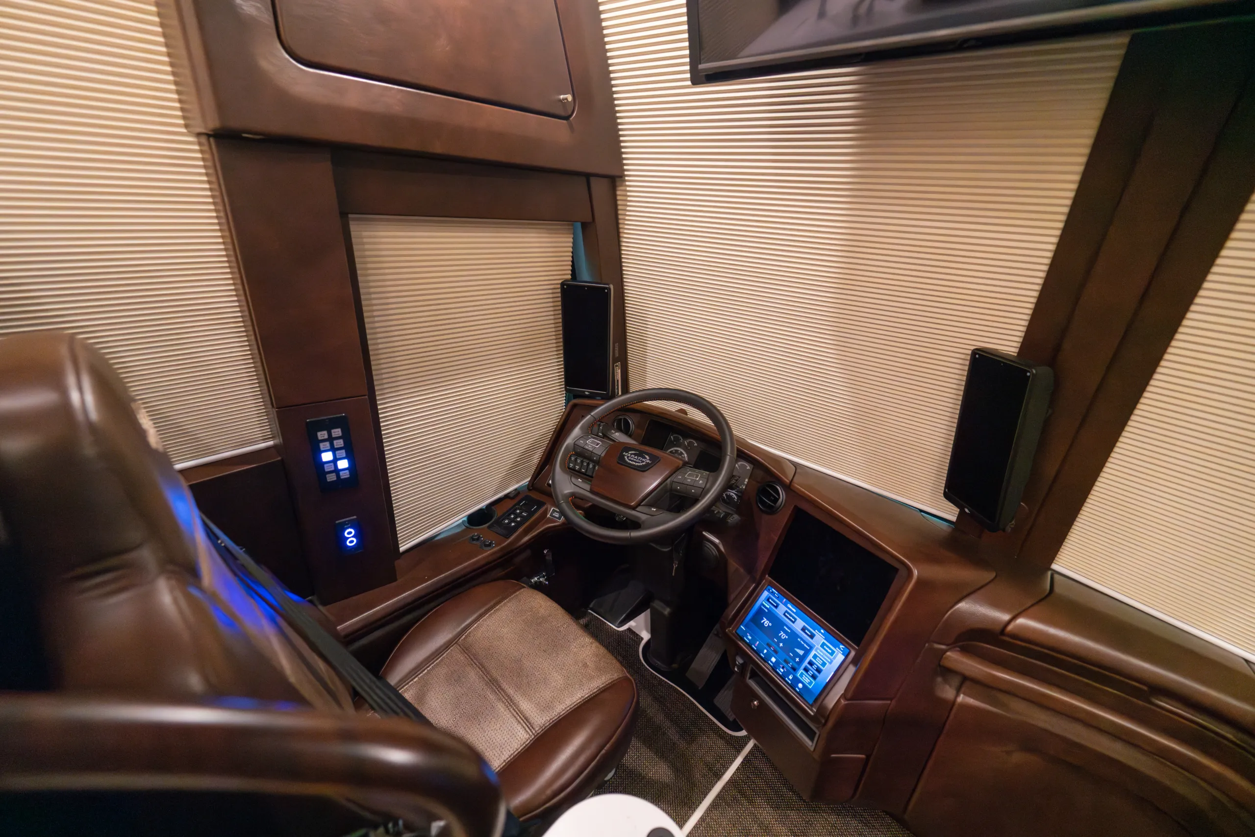 Marathon Coach #1388 | Luxury Motorcoach for Sale