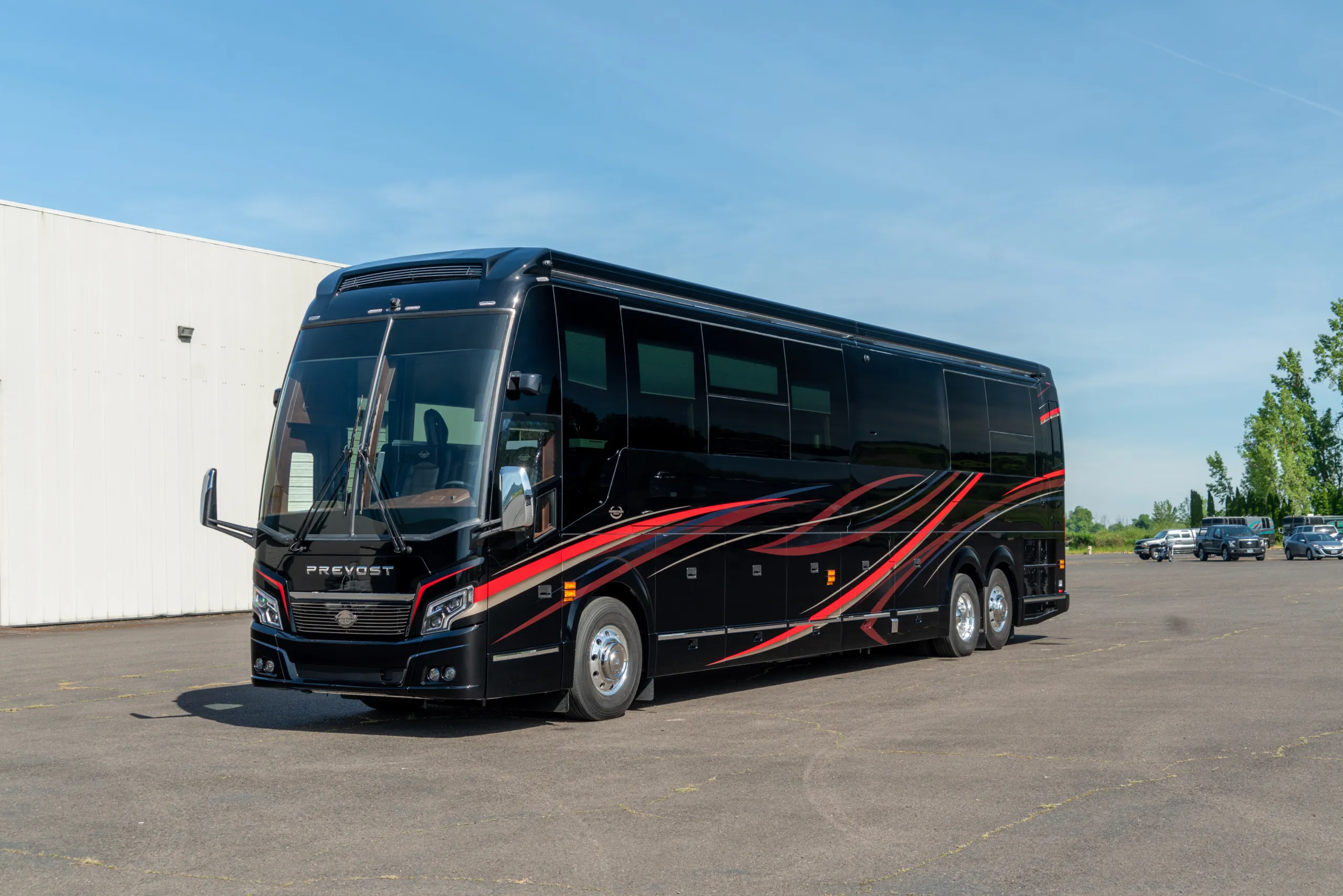 Marathon Coach #1388 | Luxury Motorcoach for Sale