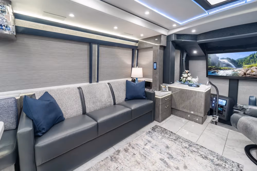 Marathon Coach #1368 | Luxury Motorcoach for Sale