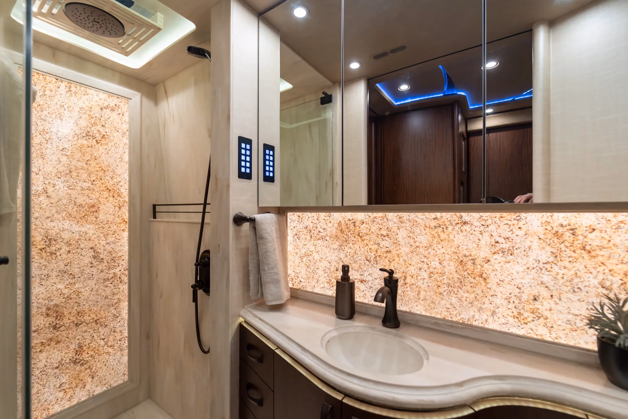Bathroom in Marathon Coach #1371