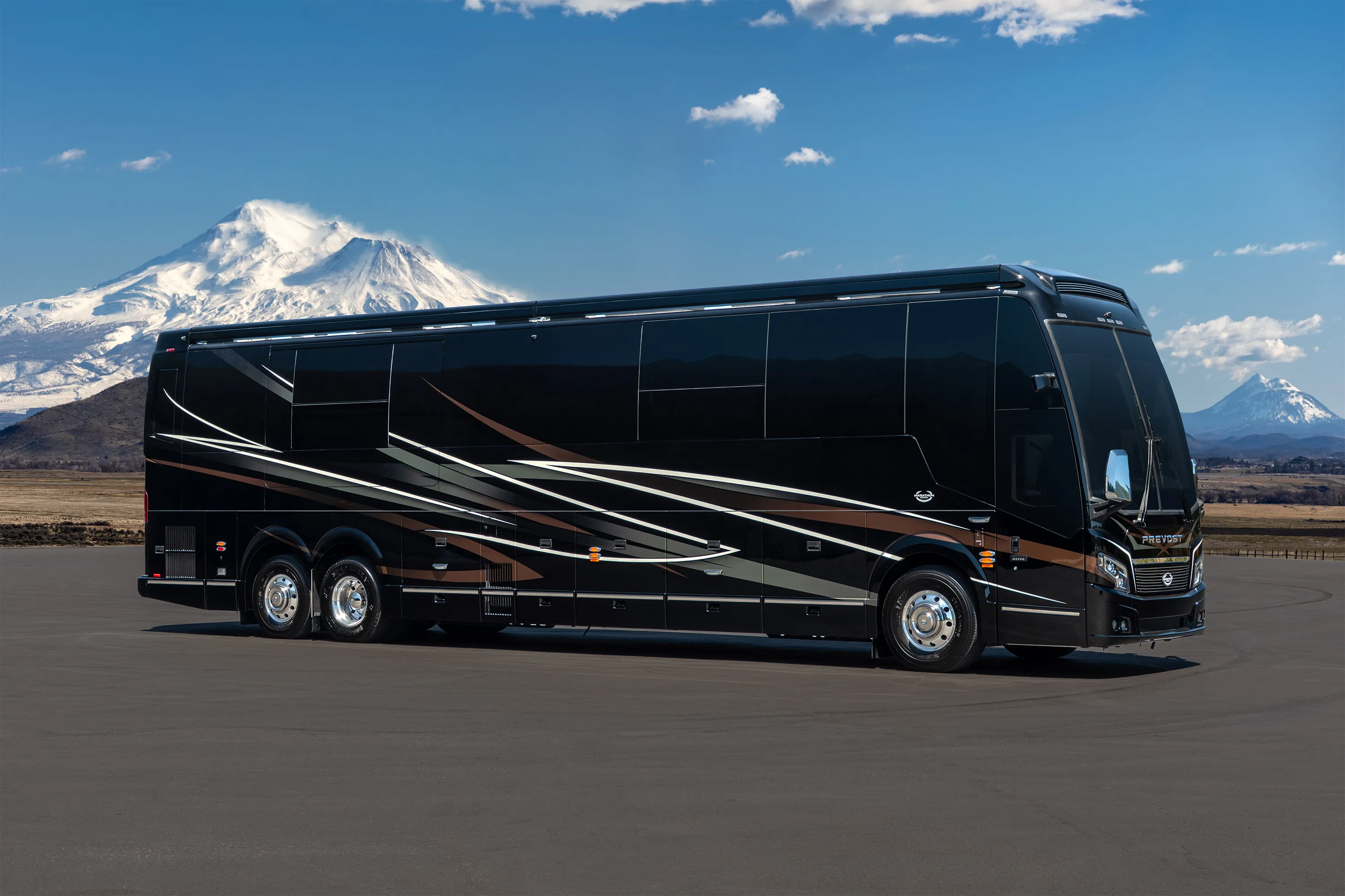 Exterior of luxury Marathon Coach #1425 built on a Prevost chassis | Luxury Motorcoach for Sale
