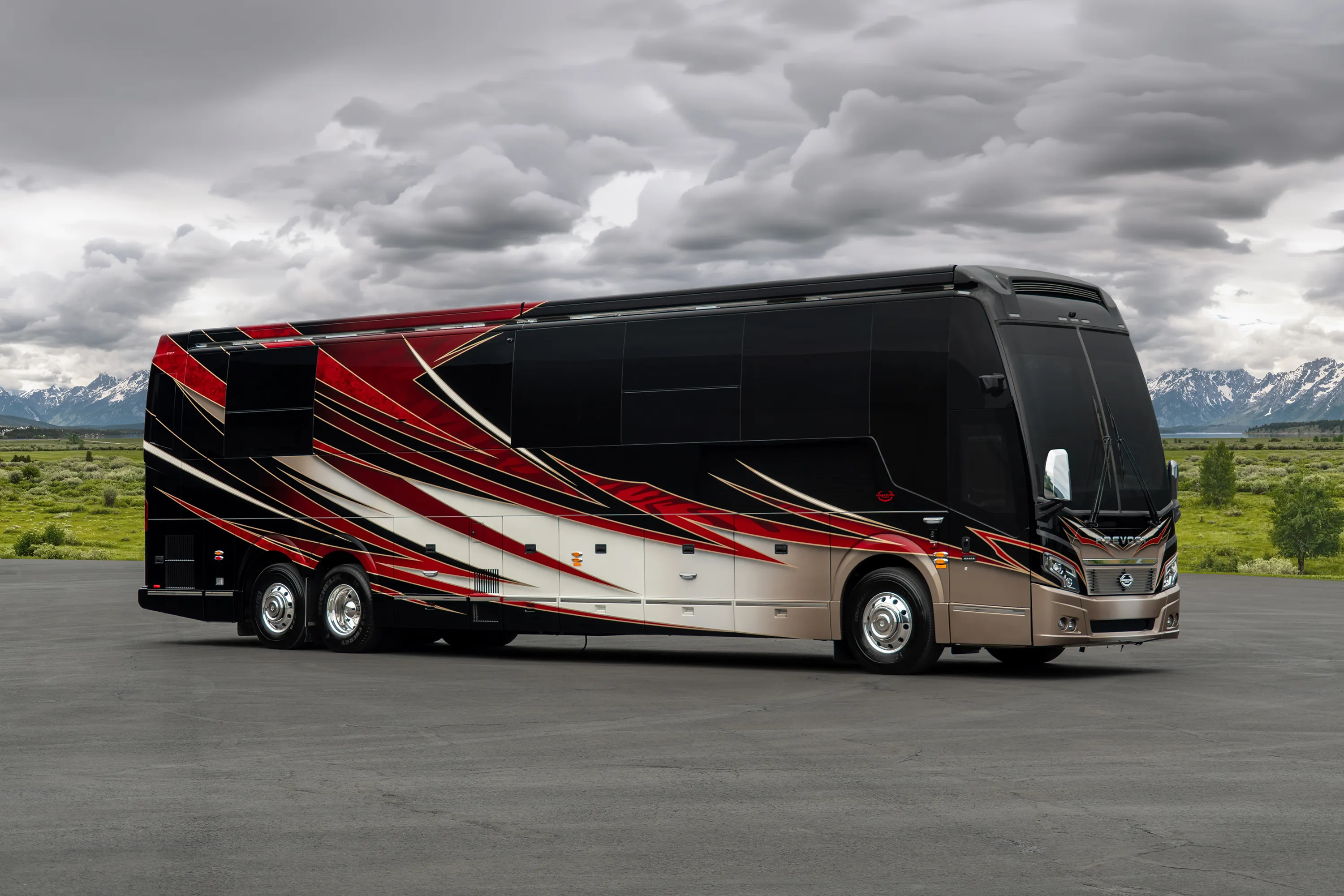 Exterior of luxury Marathon Coach #1424 built on a Prevost chassis | Luxury Motorcoach for Sale