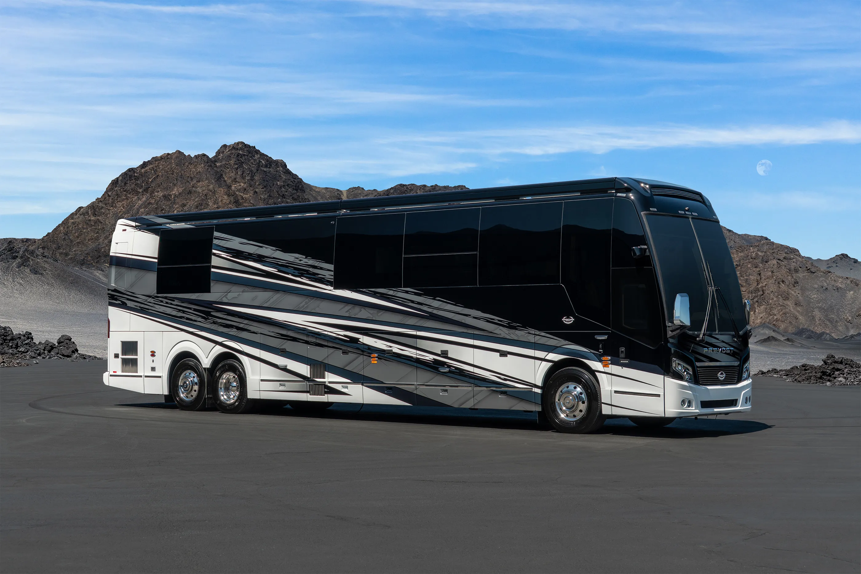 Exterior of luxury Marathon Coach #1423 built on a Prevost chassis | Luxury Motorcoach for Sale