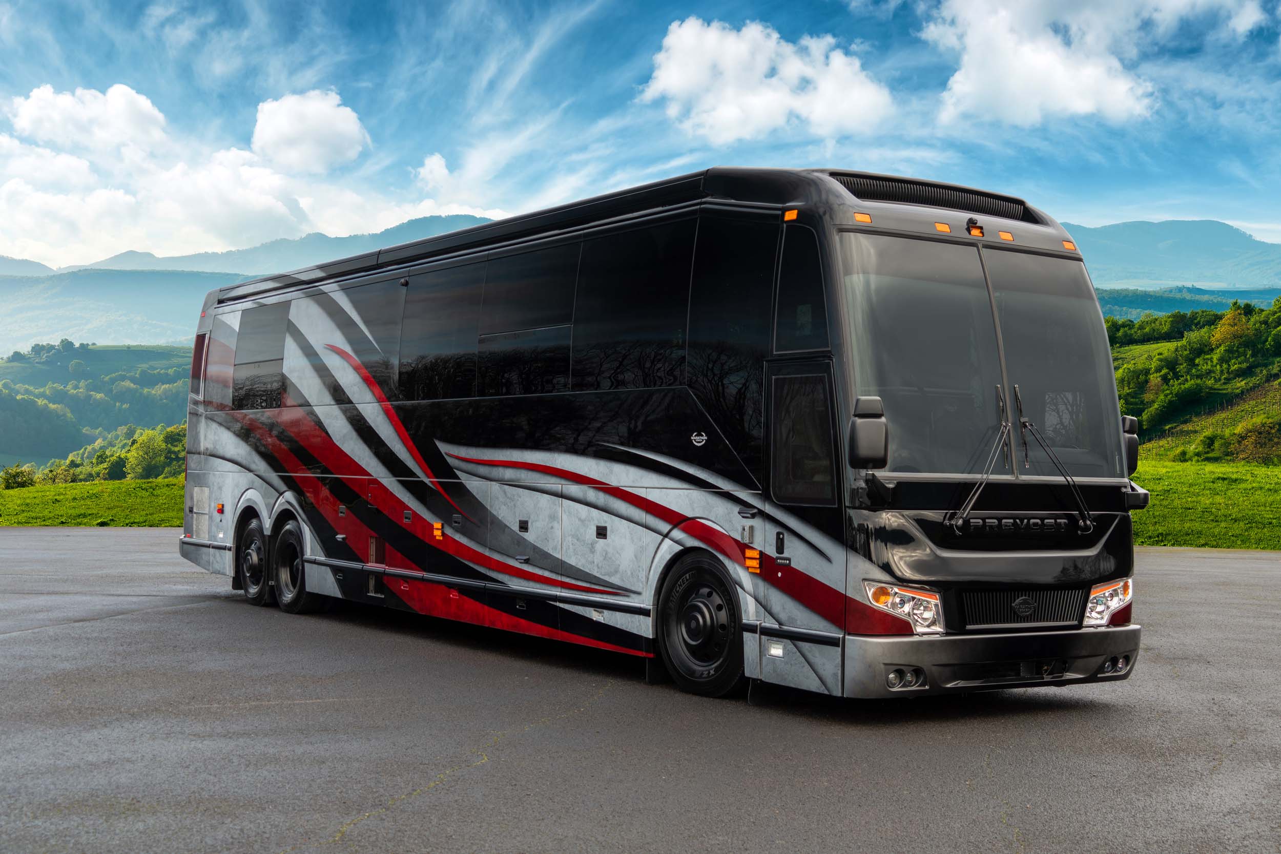 Exterior of Marathon Coach #1321