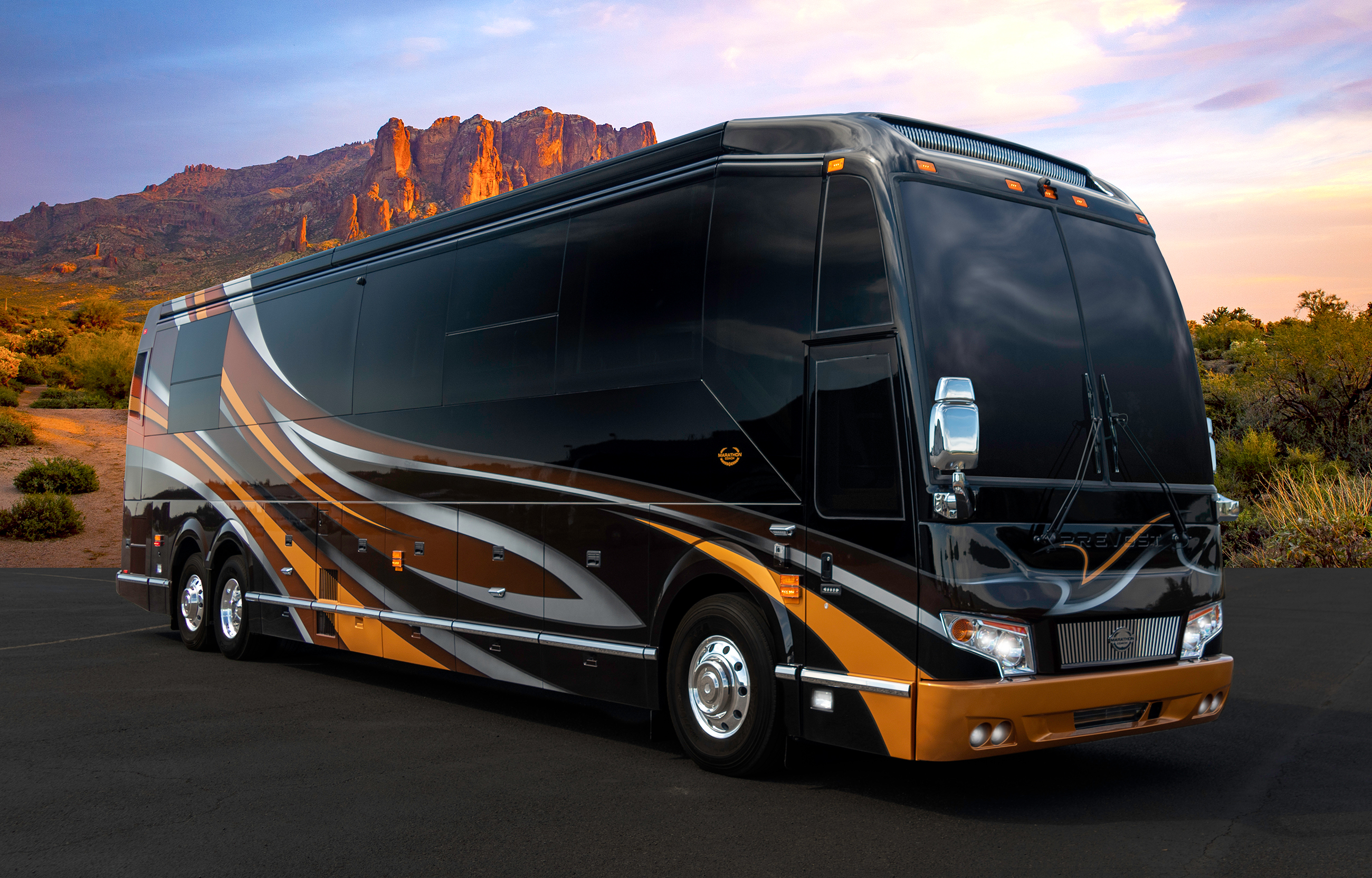 Exterior of Marathon Coach #1327