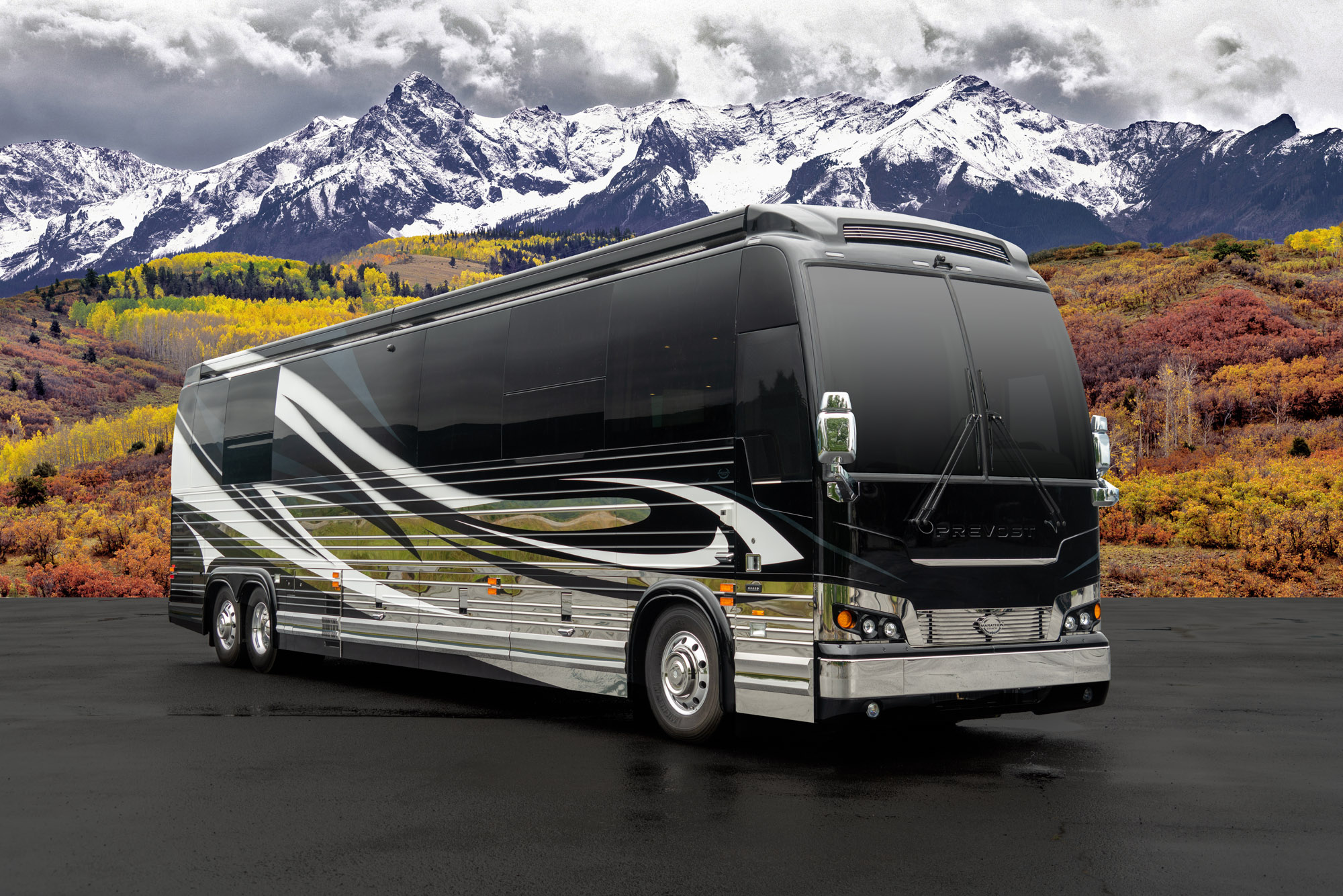 Exterior of Marathon Coach #1324