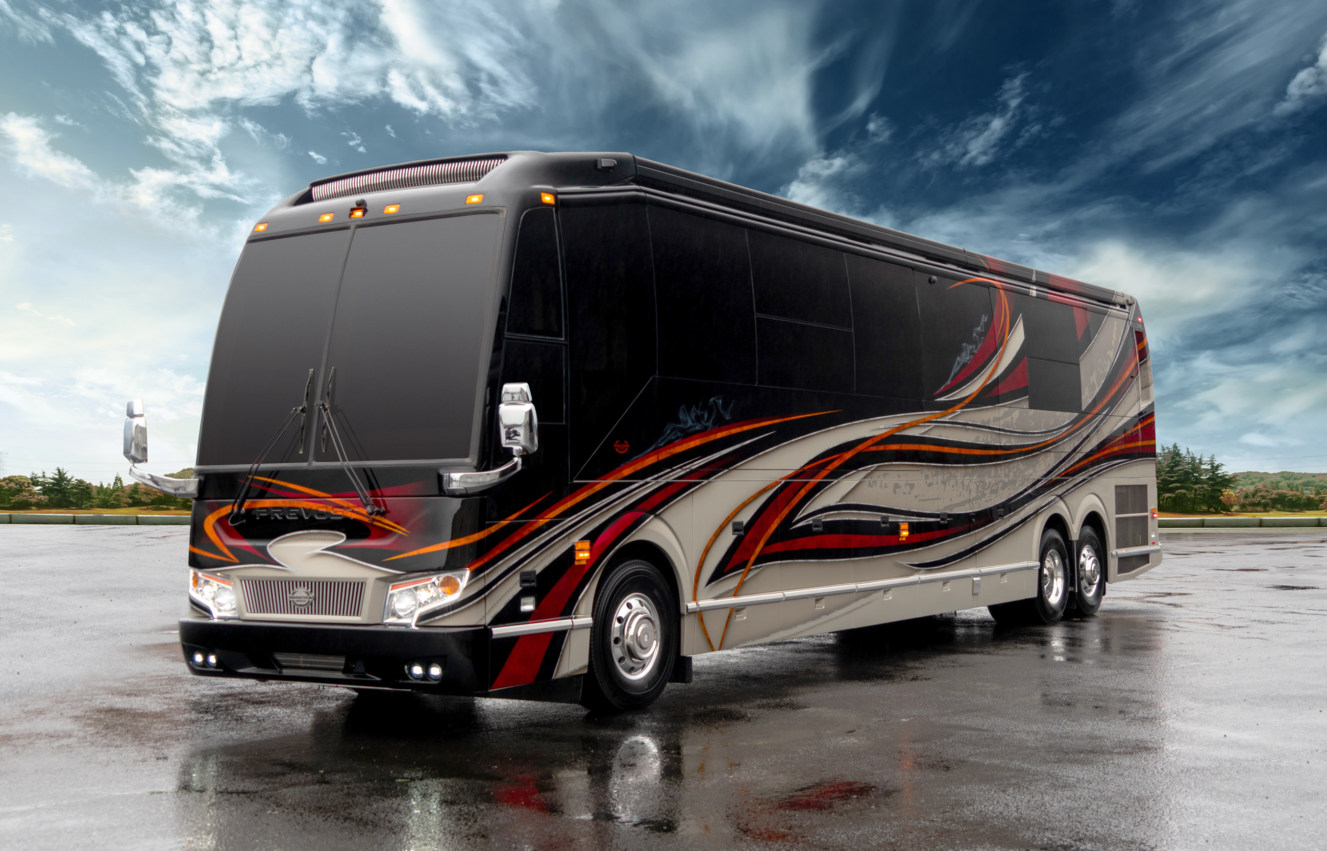 Exterior of Marathon Coach #1318