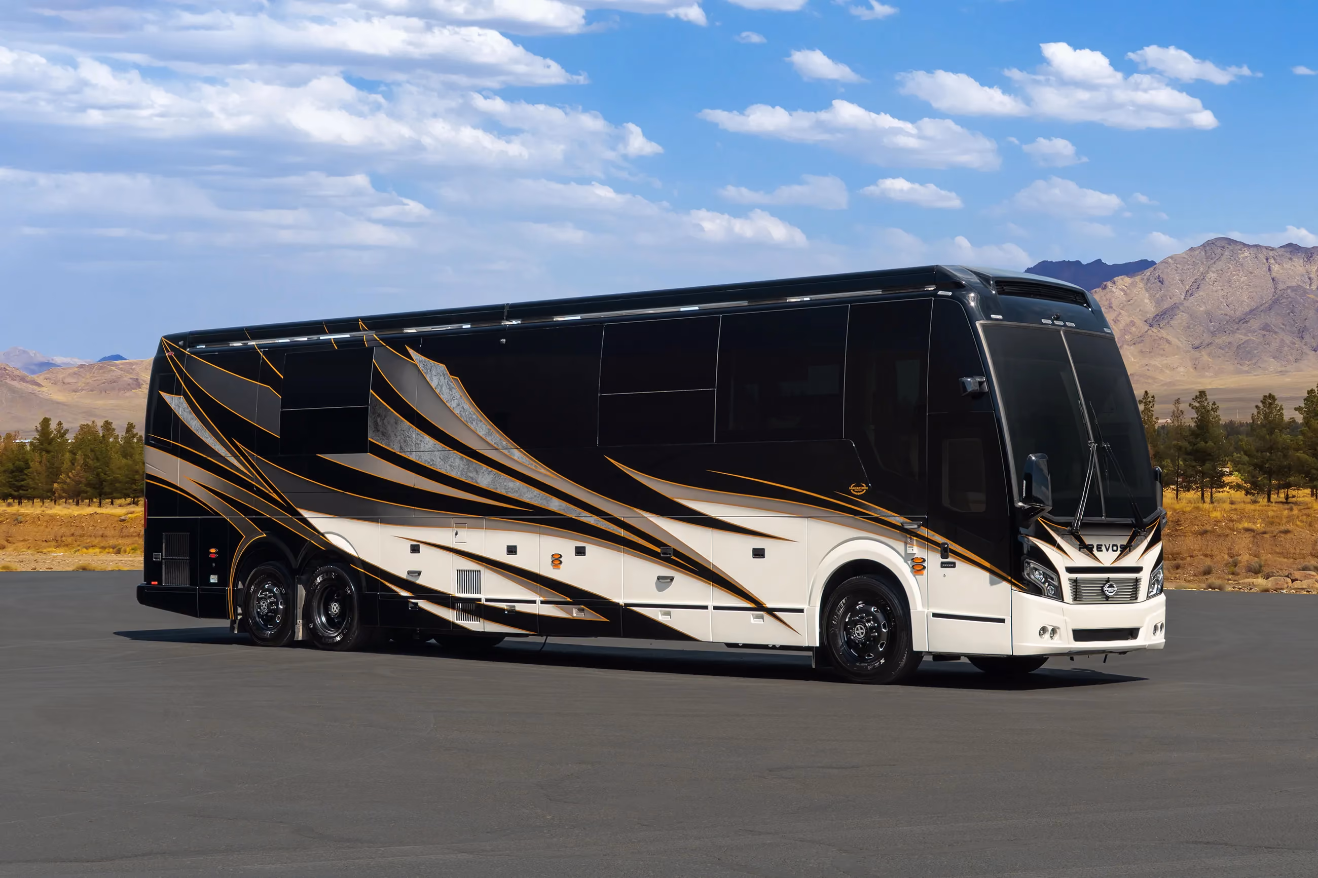 Exterior of Marathon Coach #1422