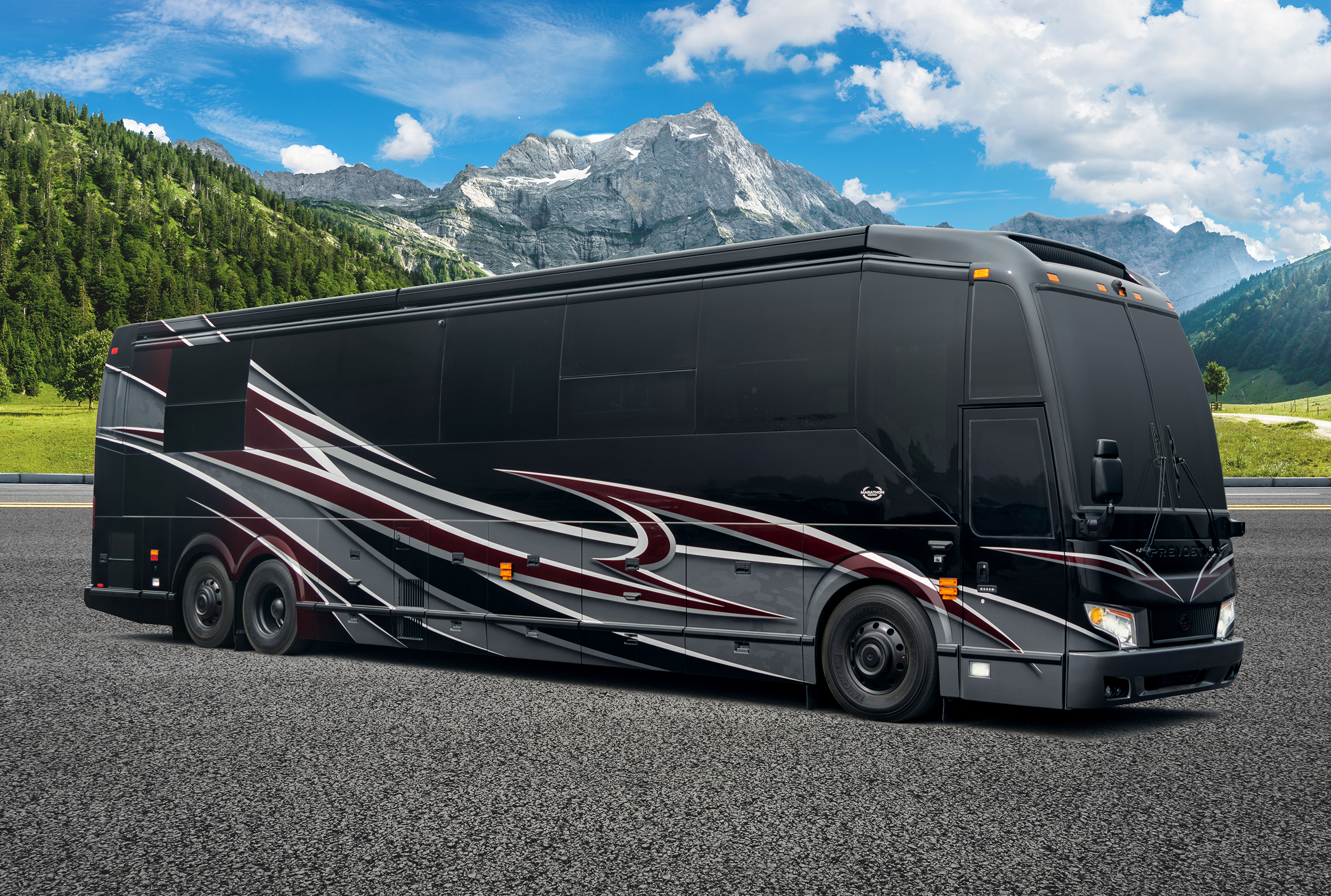 Exterior of Marathon Coach #1328