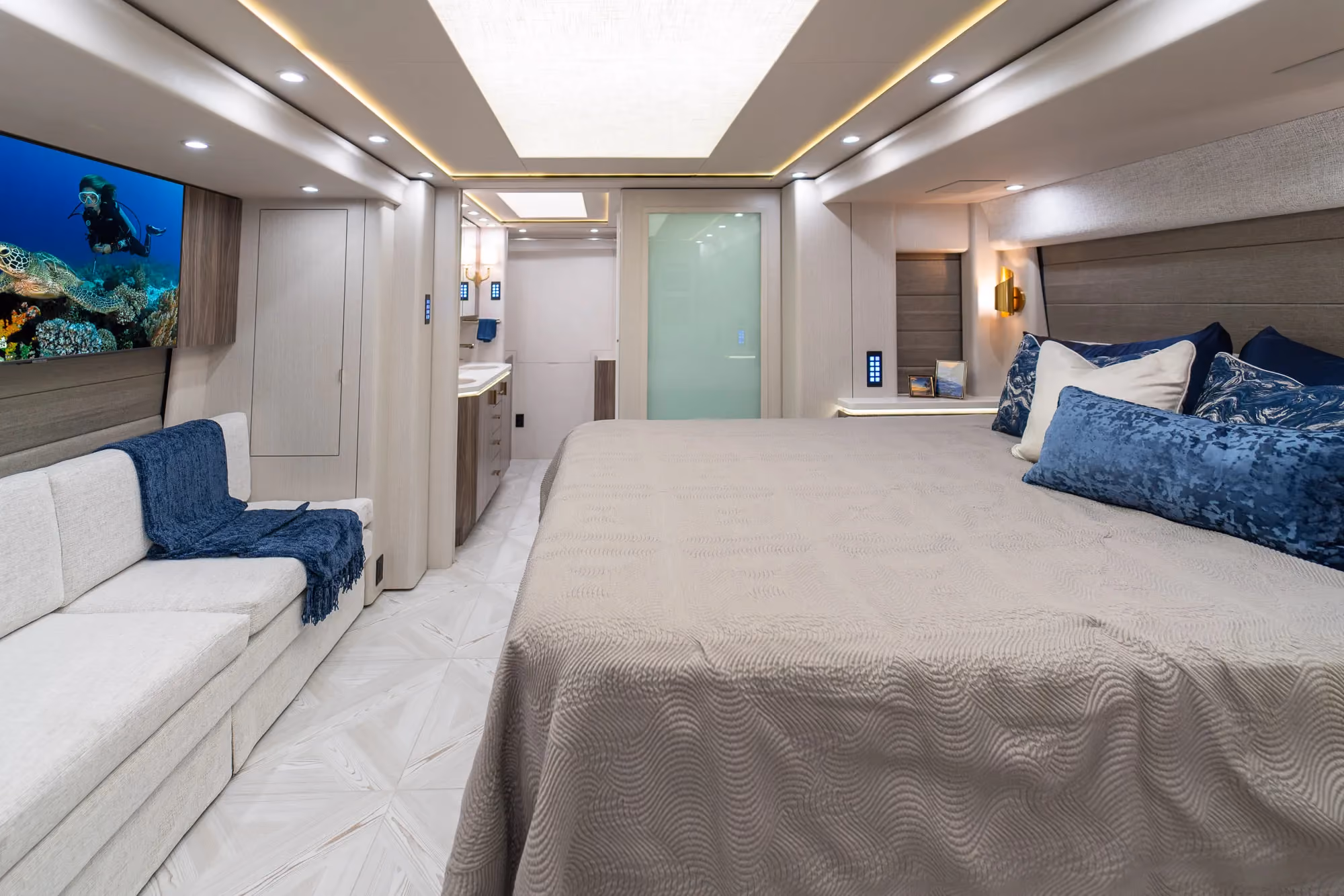 Interior of Marathon Coach #1348