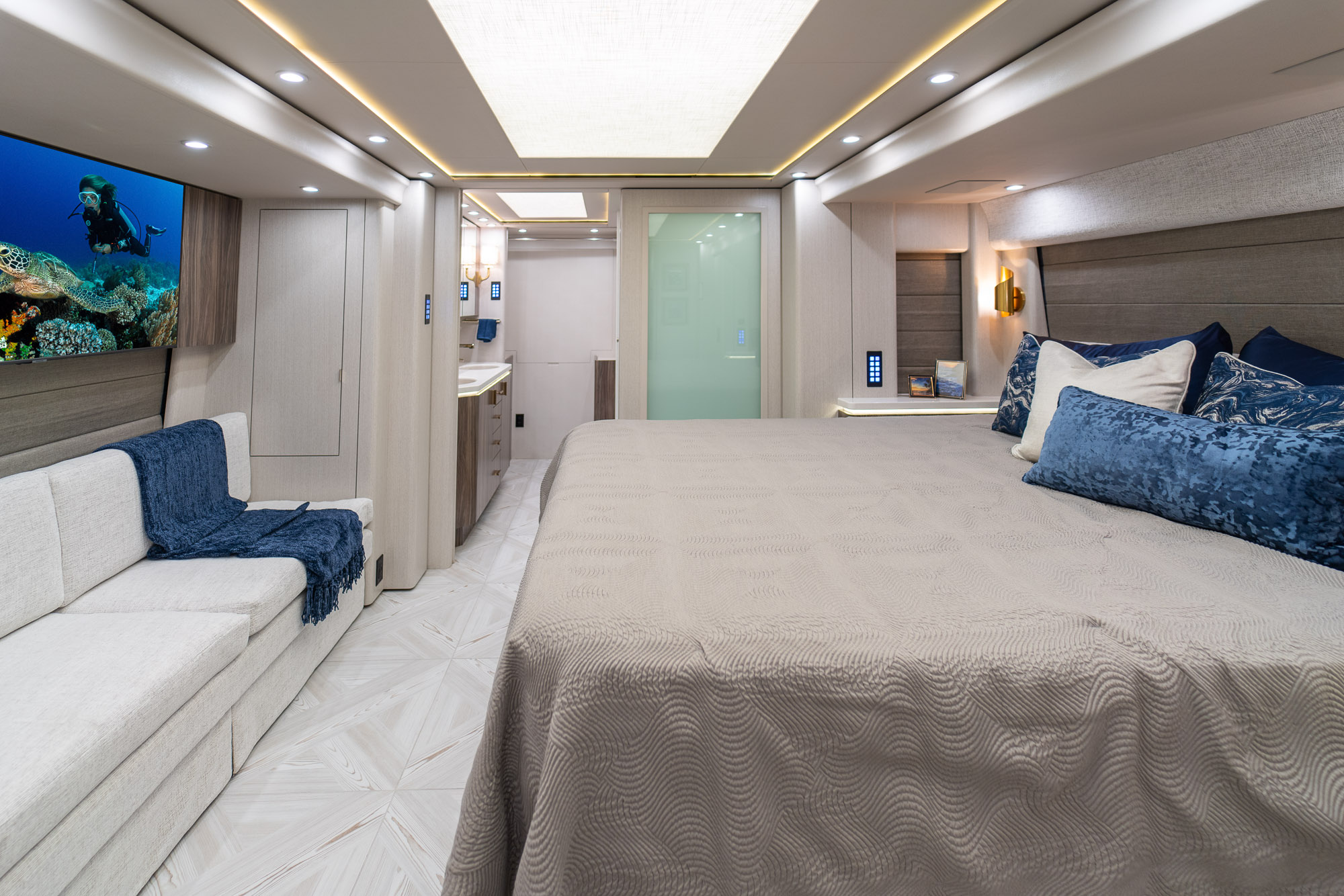 Interior of Marathon Coach #1348