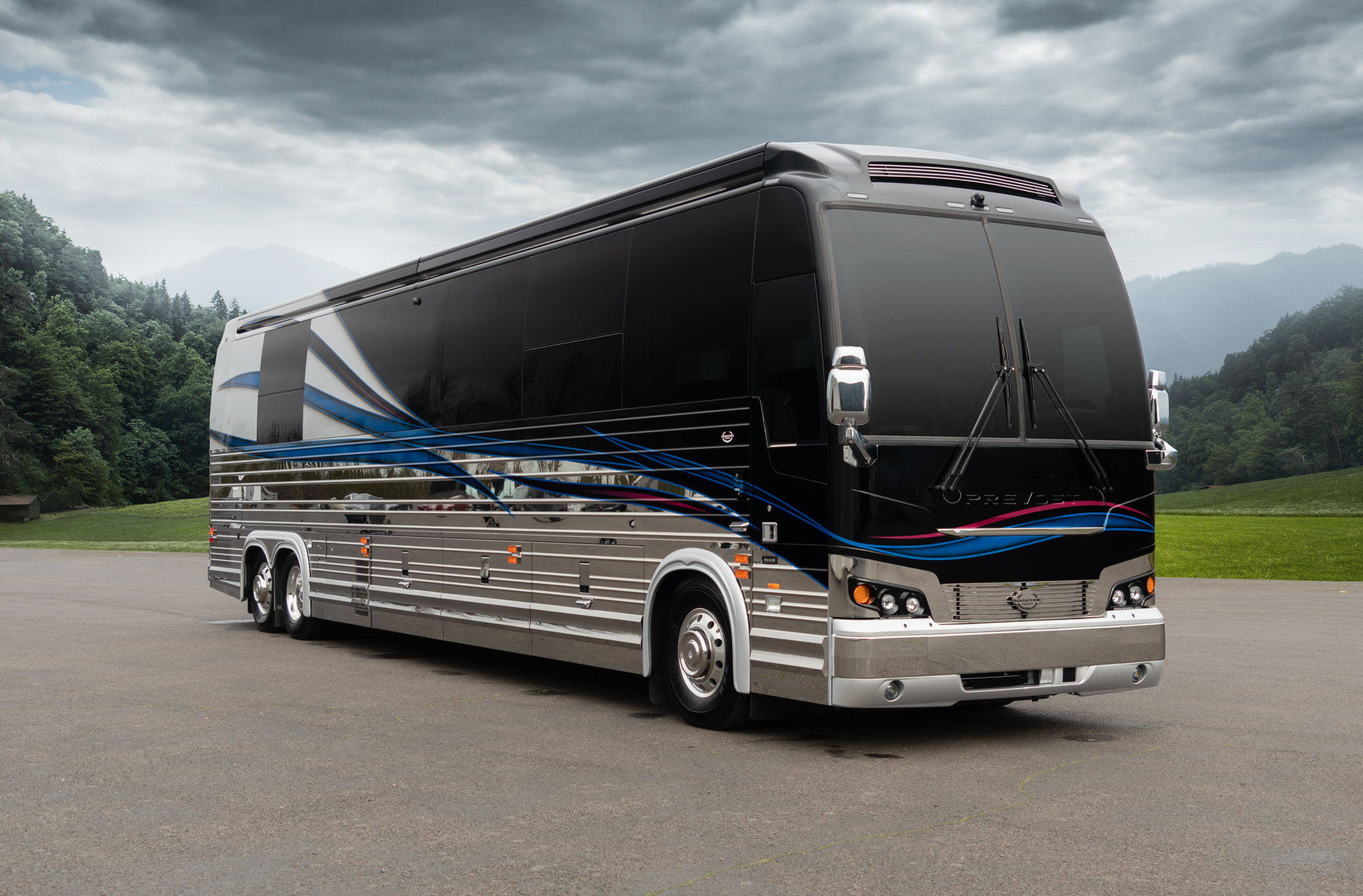 Exterior of Marathon Coach #1353