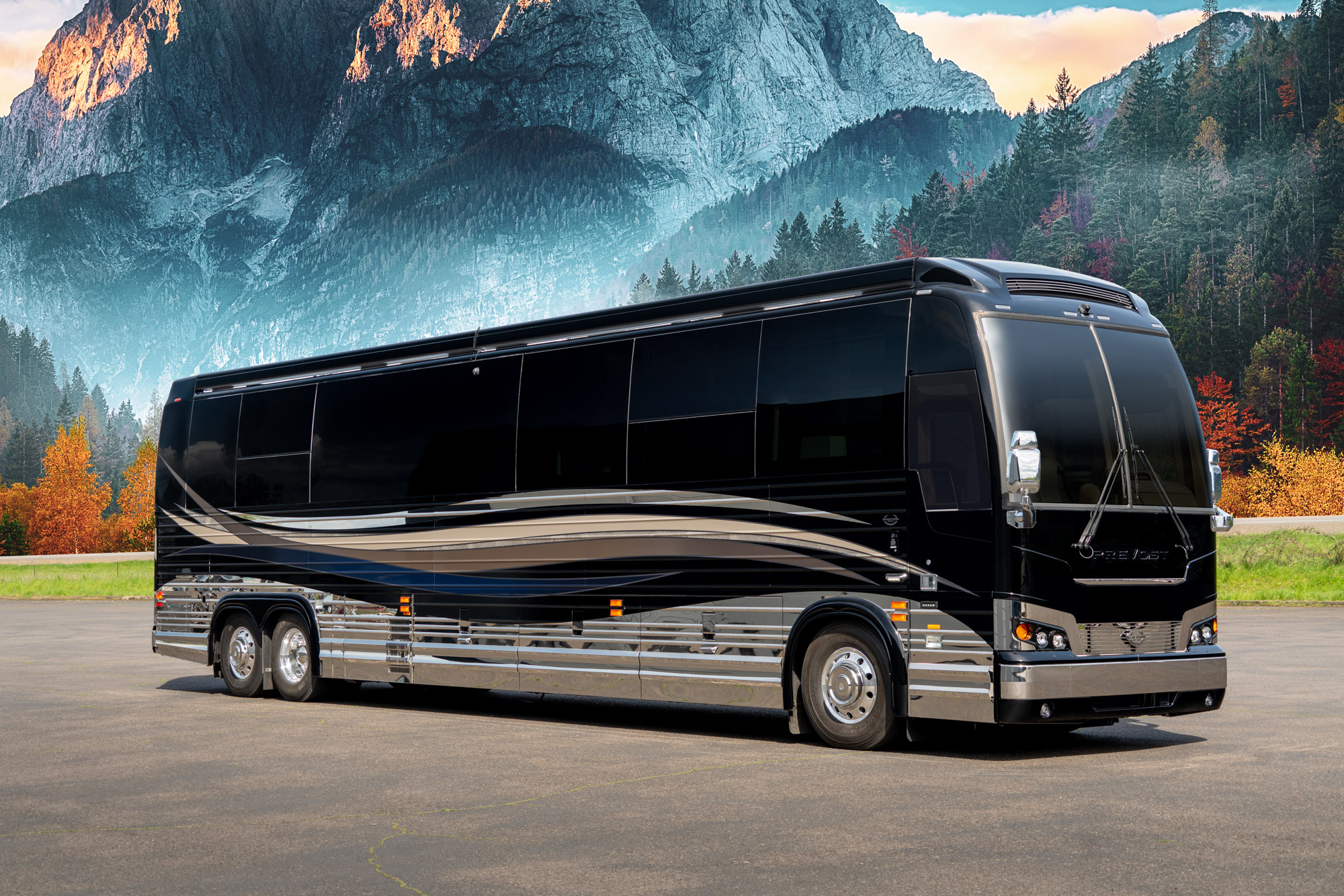 Exterior of Marathon Coach #1355