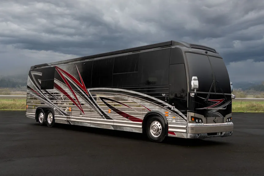 Exterior of Marathon Coach #1365