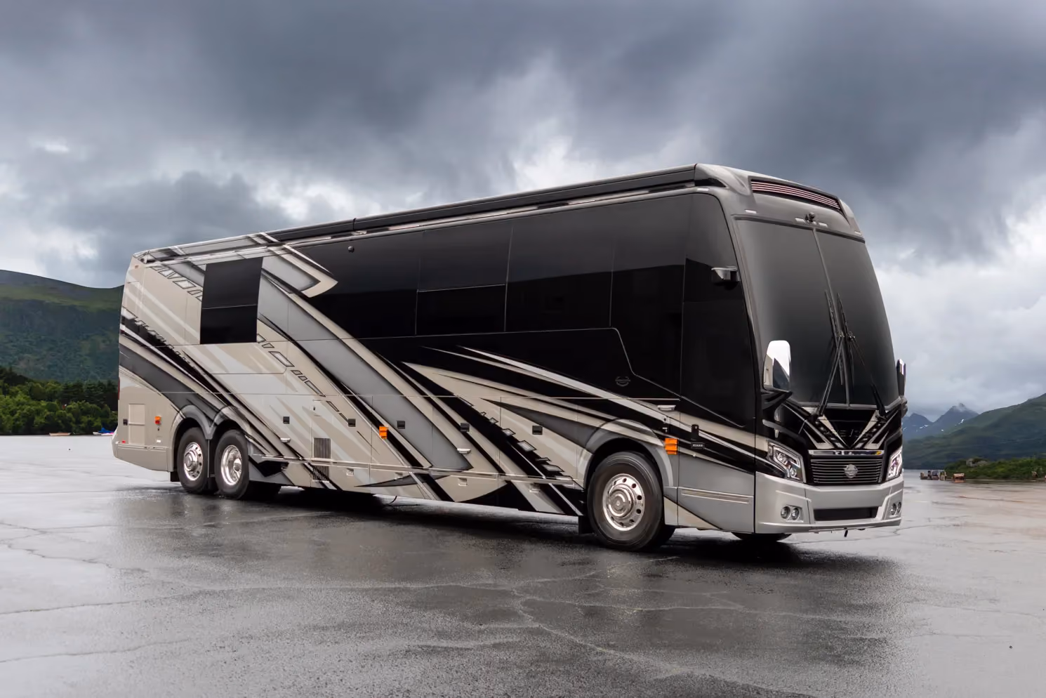 Exterior of Marathon Coach #1396