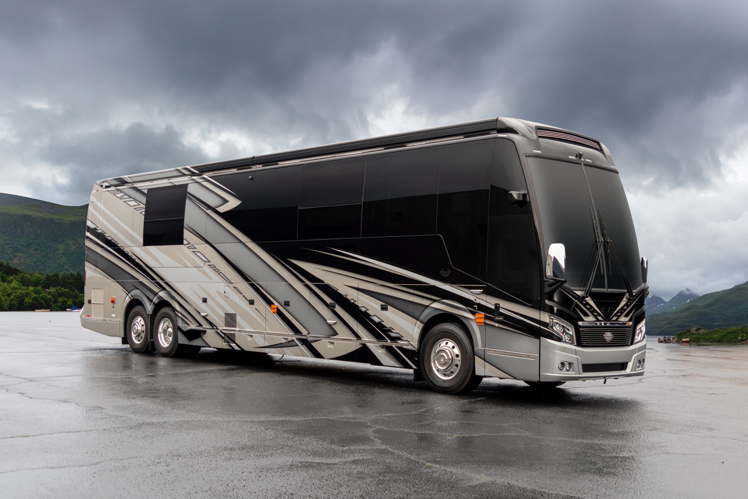 Exterior of Marathon Coach #1396