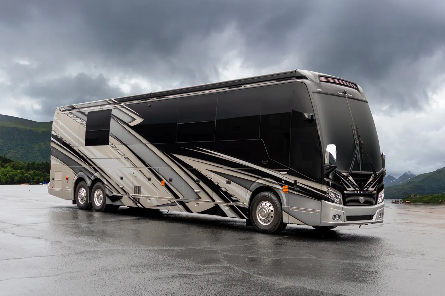 Exterior of Marathon Coach #1396