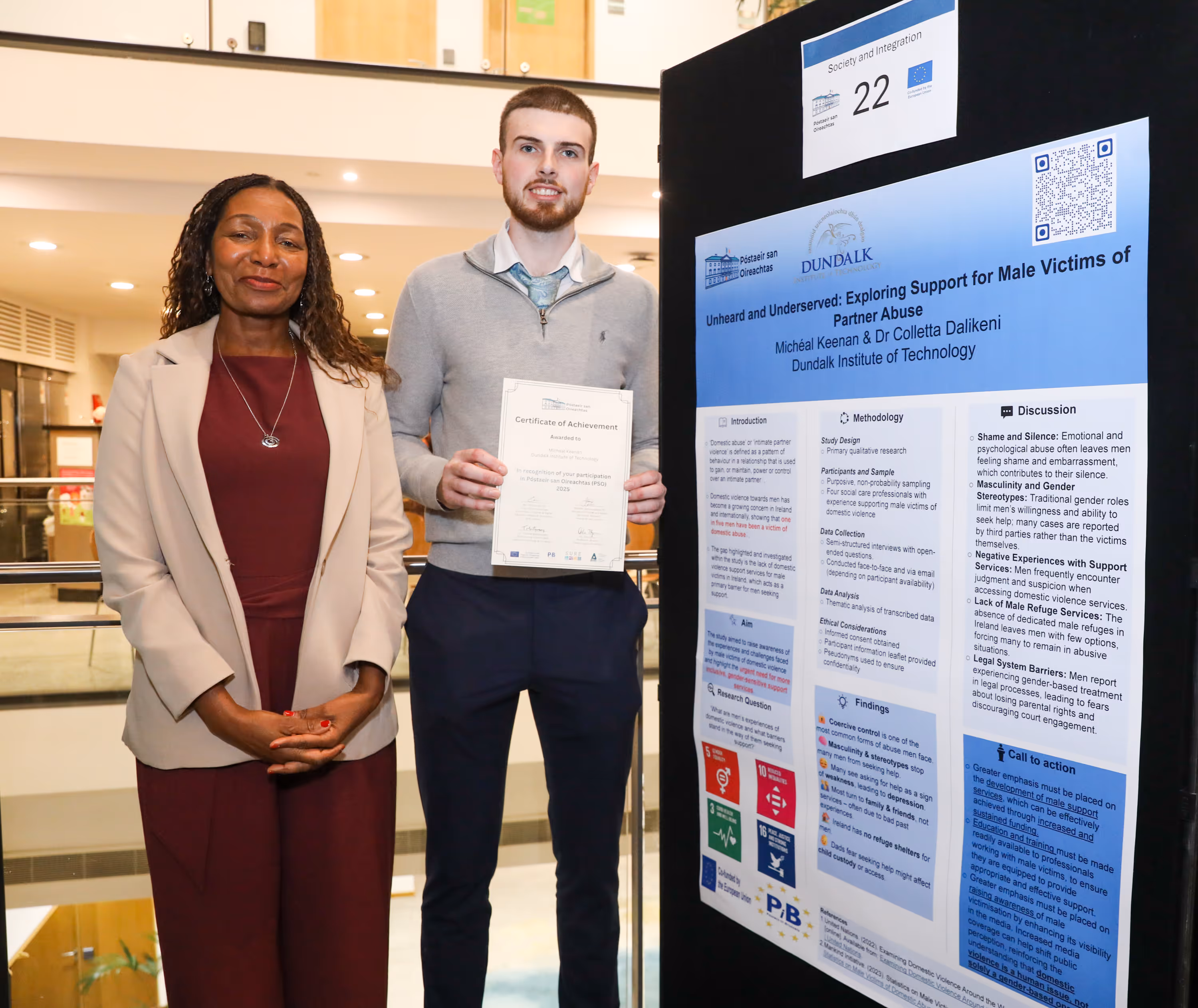 Dr Colletta Dalikeni, DKIT supervisor awarding DKIT student with PsO certificate