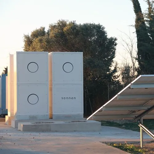 Energie für Hotel und Restaurant: Mas La Boella setzt auf den sonnenPro FlexStack