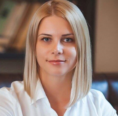 Olena Zhukovska