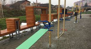 Making a designer bench-construction with a solar panel to charge gadgets located near the sports ground «Urahan»