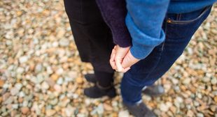 If You Are Experiencing Loss Guide for Healthcare Professionals of Perinatal and Neonatal Centres that Deal with Losses