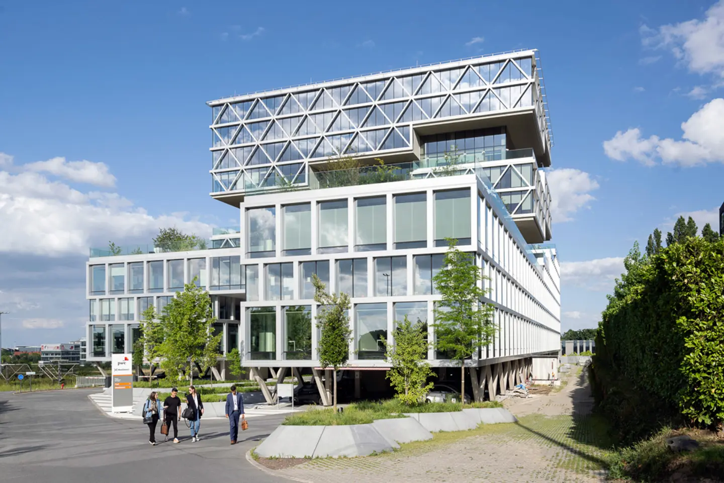 GrowthDistrict by MeetDistrict