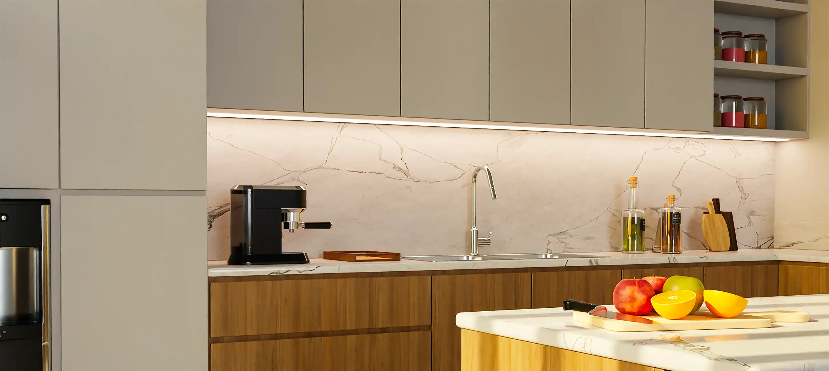 Zijdeglans keukenkasten