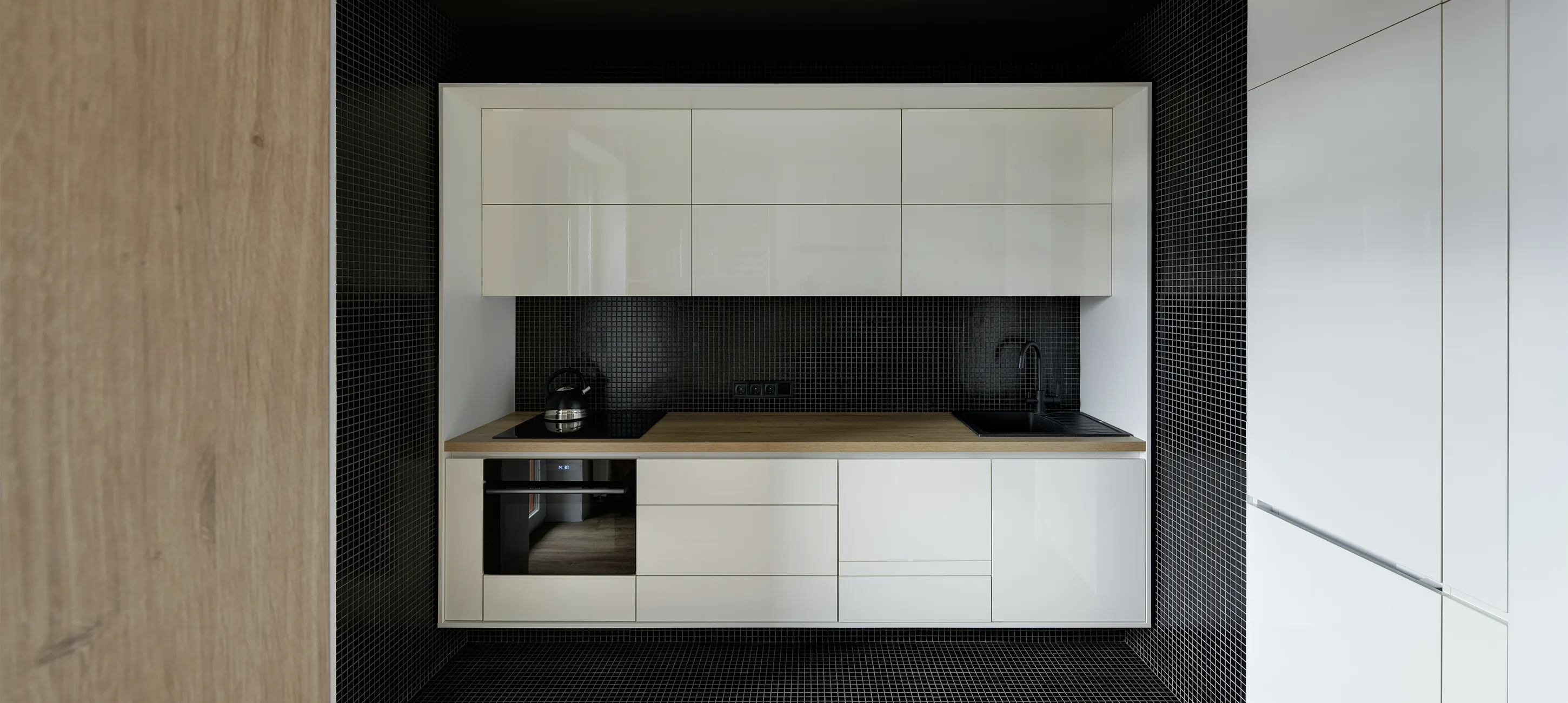 Gecombineerde kleurwaardes in een keuken