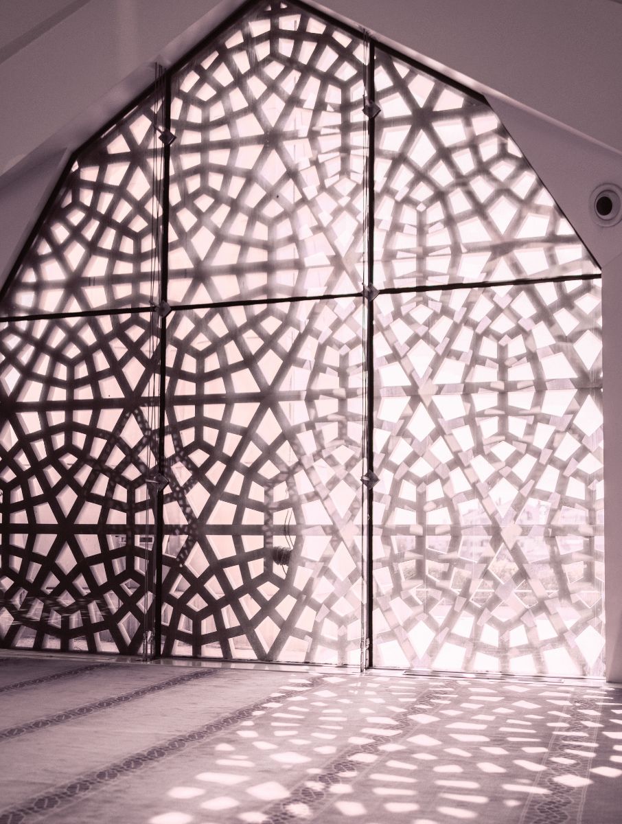 islamic wall decor letting light in