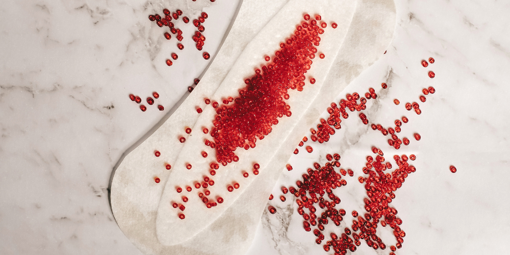 Zyklus-Chaos – warum deine Periode plötzlich „spinnt“