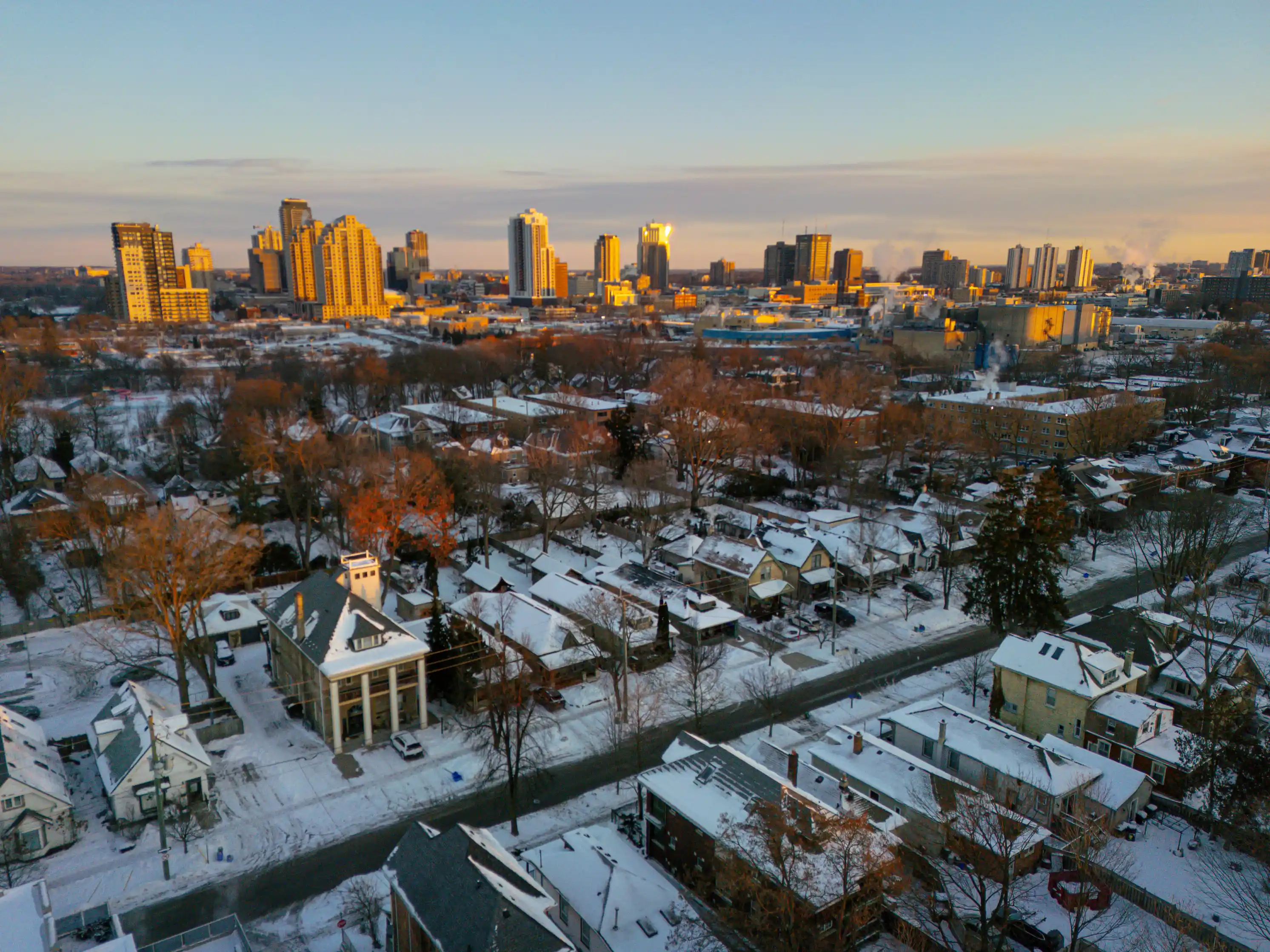 Deciding between an LLC and your individual name for a DSCR loan? Compare the pros and cons of each structure regarding liability, privacy, and ease of approval.