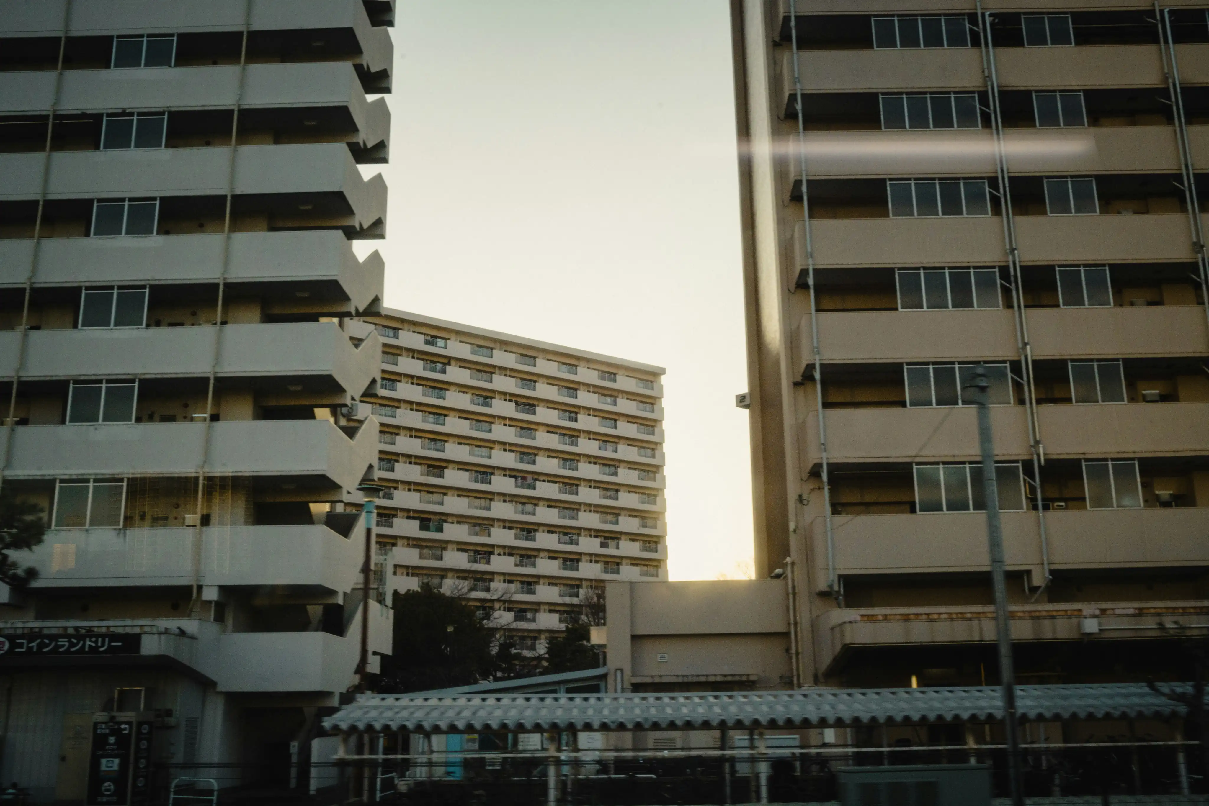 Can you use a DSCR loan for a mobile or manufactured home investment property? Get the facts on qualifying, property requirements, LTV limits, and finding a lender.