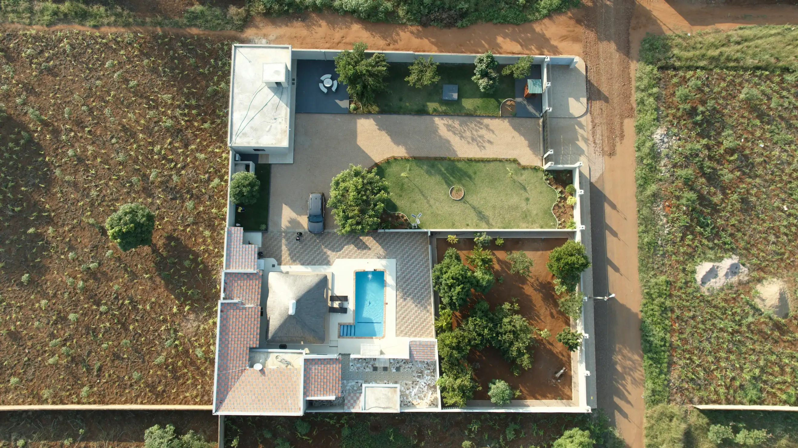 Compare the best rental property loans for real estate investors. Learn about conventional mortgages, portfolio loans, hard money, and how to choose the right financing.