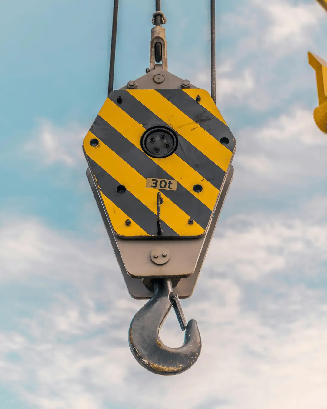 striped-crane-hook-block-30-ton-inspection