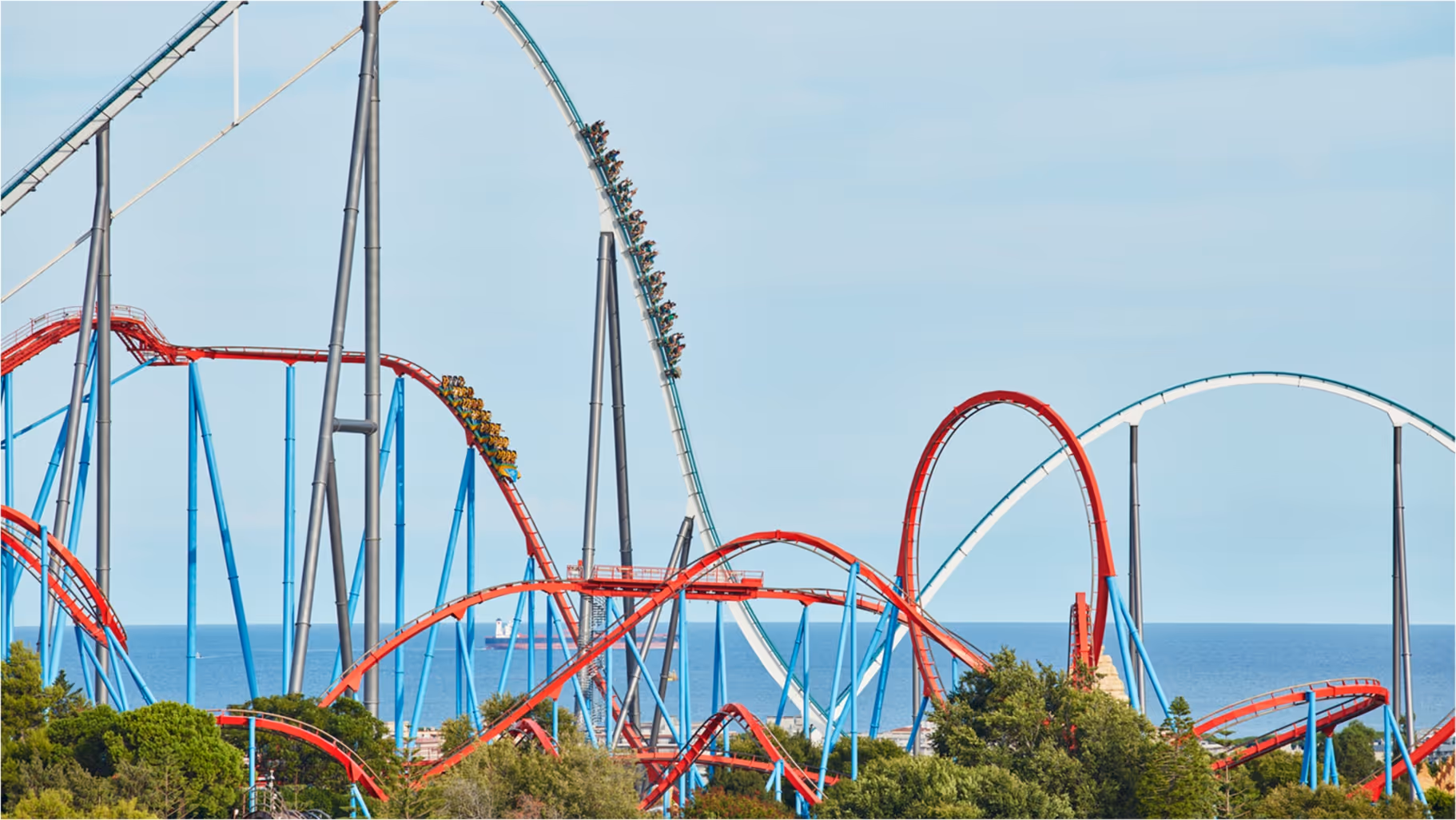 Shambhala & Dragon Khan du PortAventura / © PortAventura