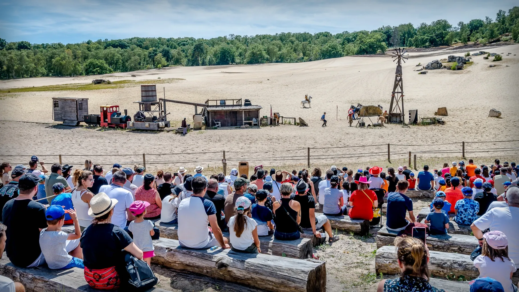 L'attaque du train à la Mer de Sable / © S.CAMBON