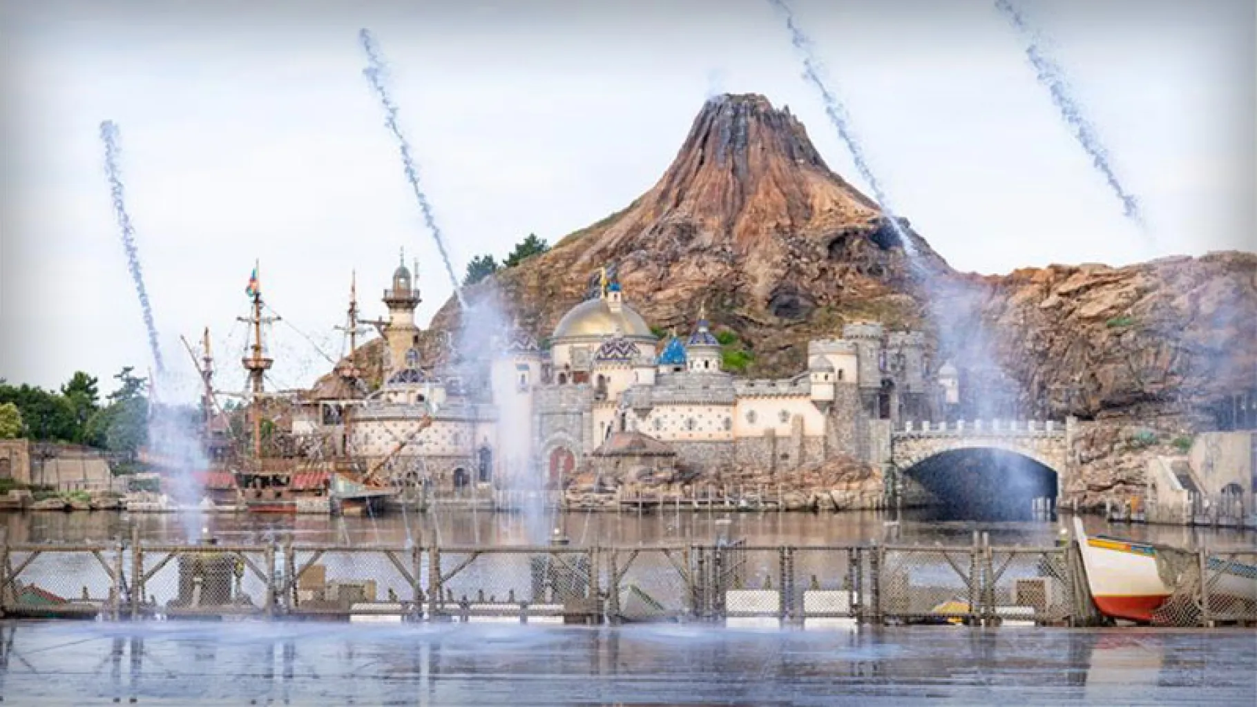 Spéctacle “Get Soaked” Harbor Splash à Tokyo DisneySea / © Tokyo Disneyland